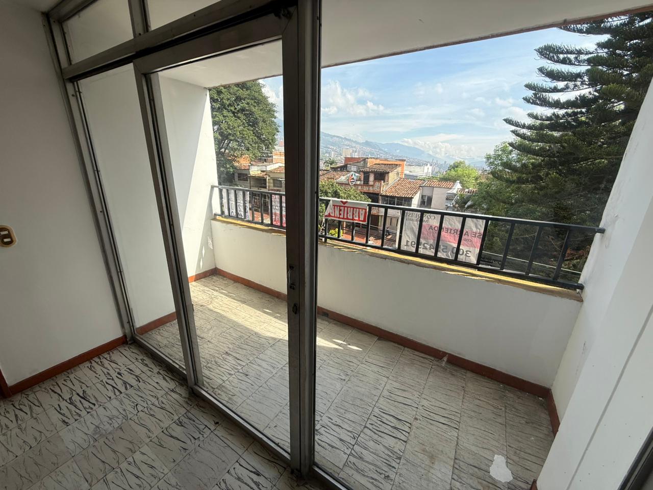 ARRIENDO APARTAMENTO EN SANTA MONICA