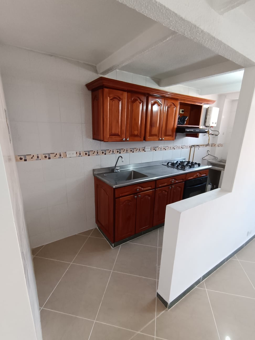 Arriendo Apartamento Los Colores