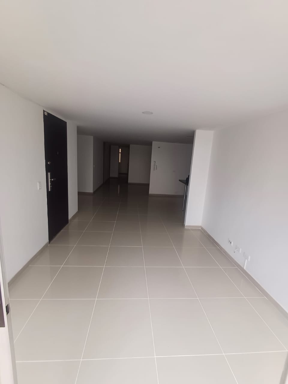 VENDO APARTAMENTO EN EL ESTADIO