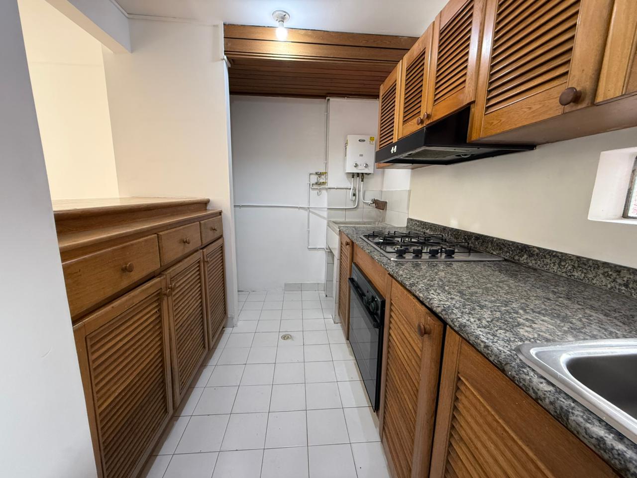 ARRIENDO APARTAMENTO EN EL POBLADO