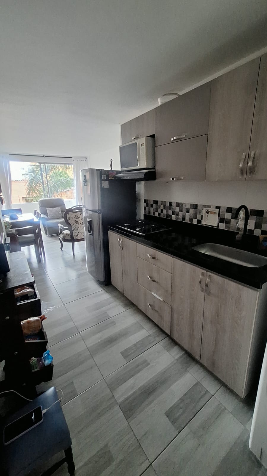 VENDO APARTAMENTO EN SANTA MONICA