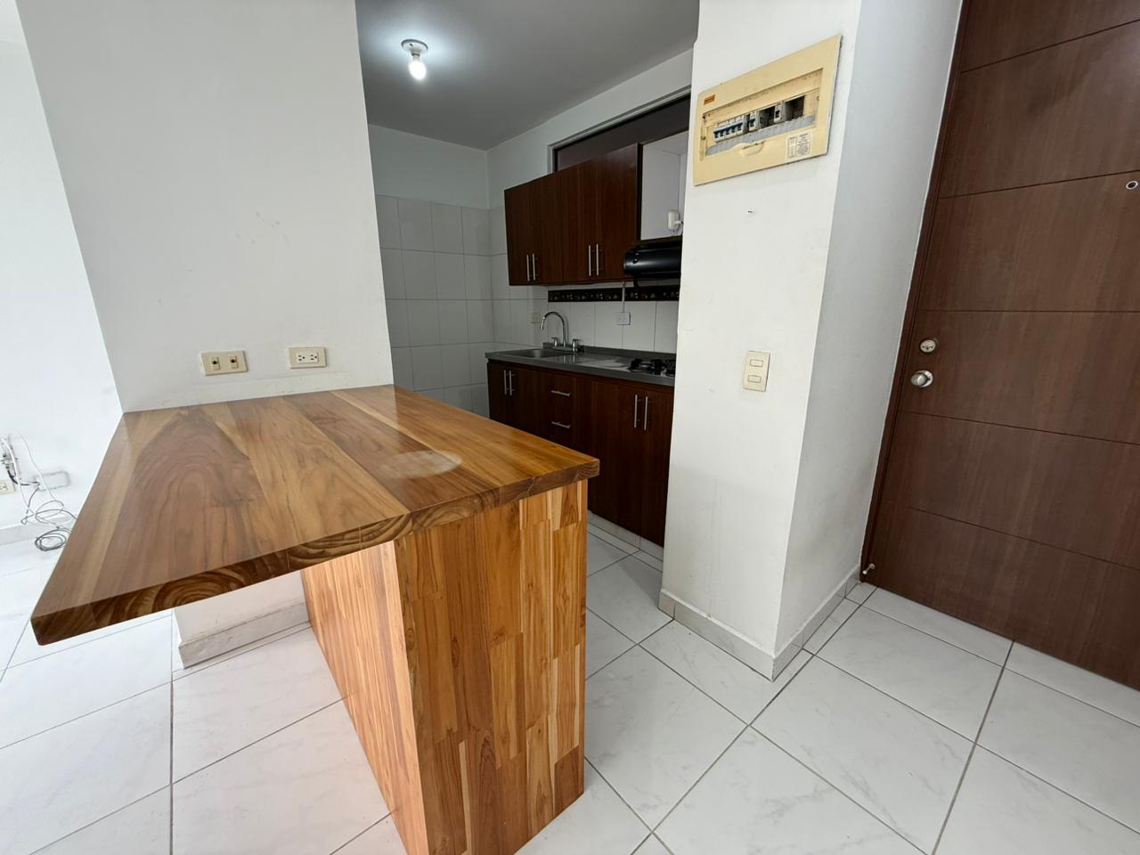ARRIENDO APARTAMENTO EN CALASANZ PARTE ALTA