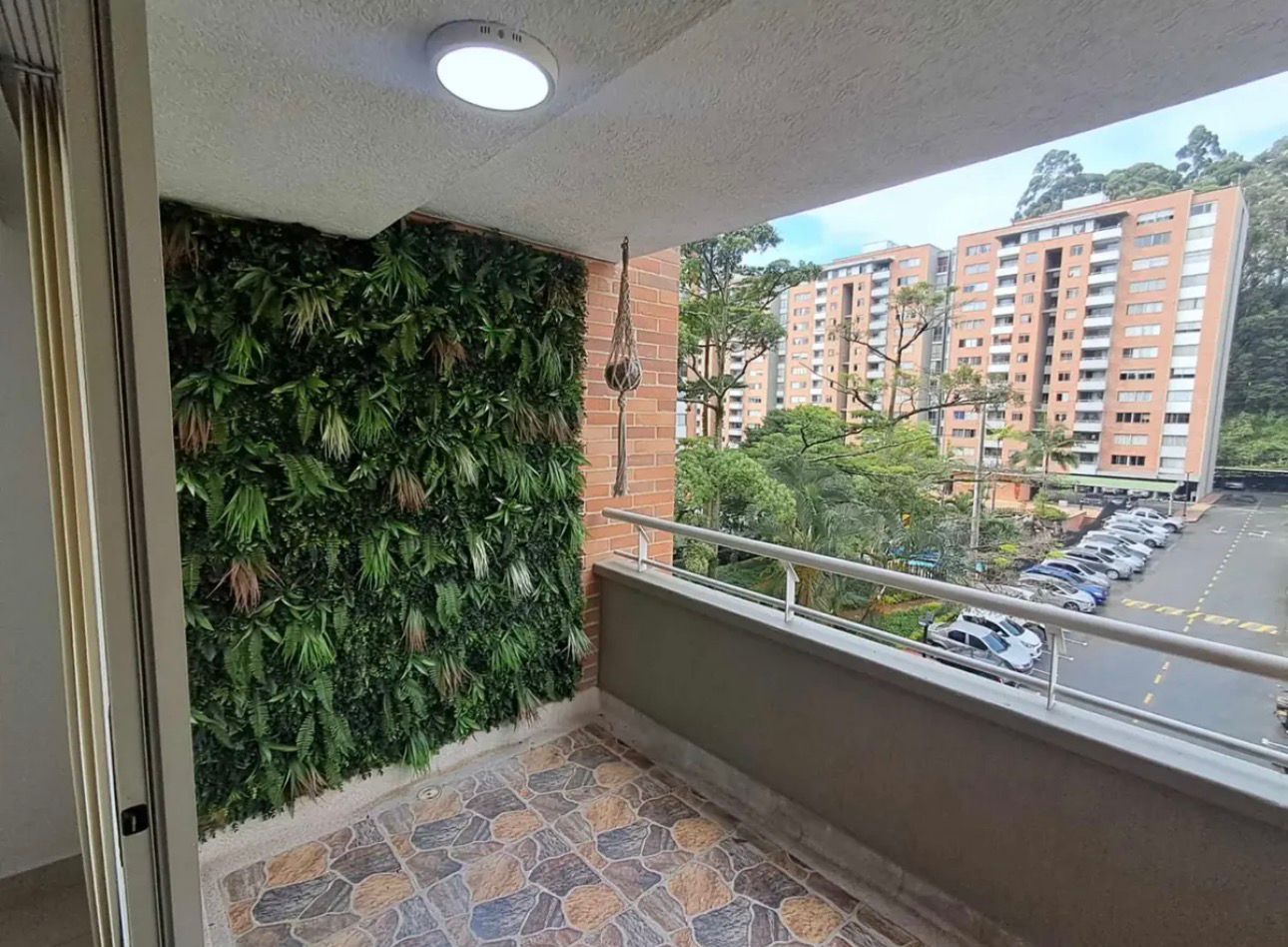VENDO APARTAMENTO EN LAURELES CAMPESTRE