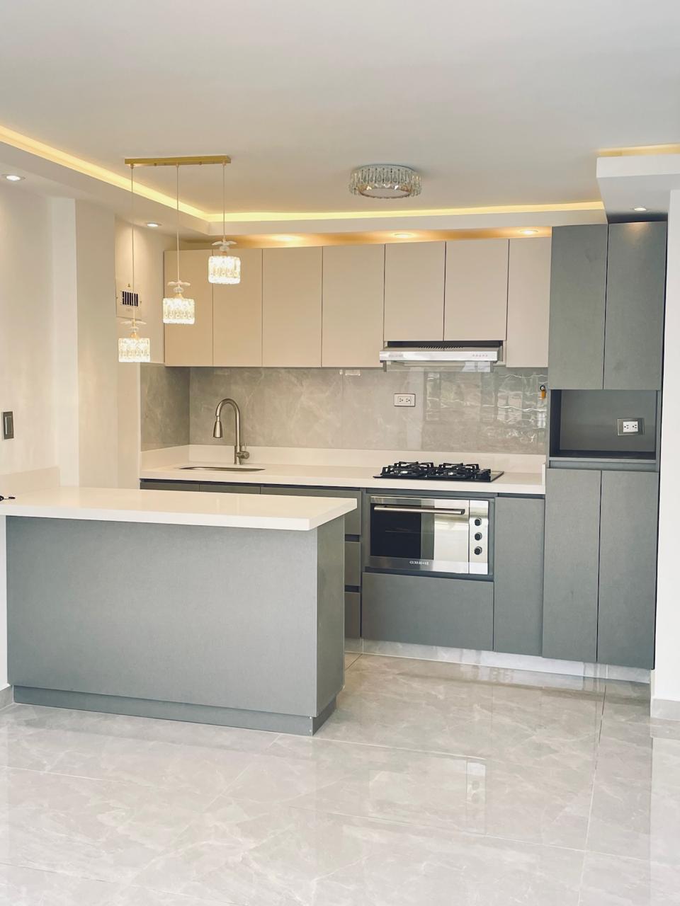 VENDO APARTAMENTO EN LAURELES