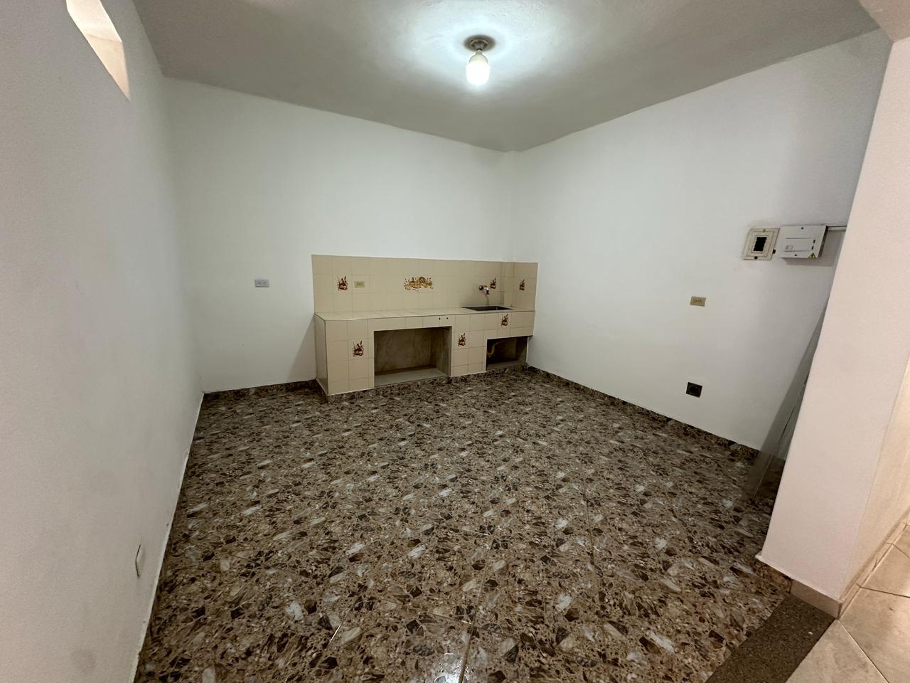 ARRIENDO CASA COMERCIAL EN BELEN SAN BERNARDO