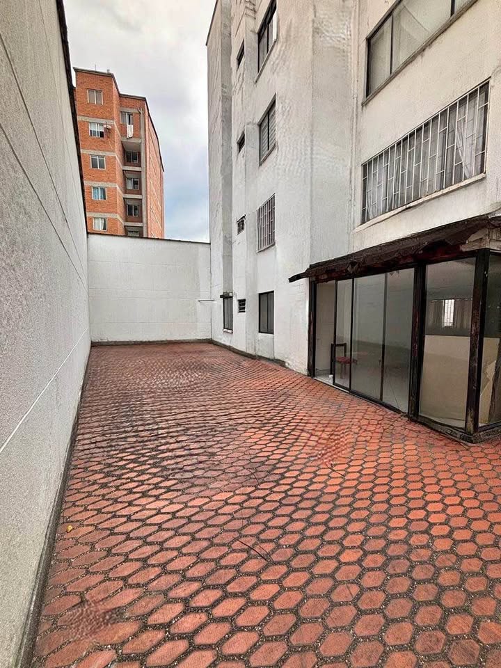 VENDO APARTAMENTO EN CALASANZ