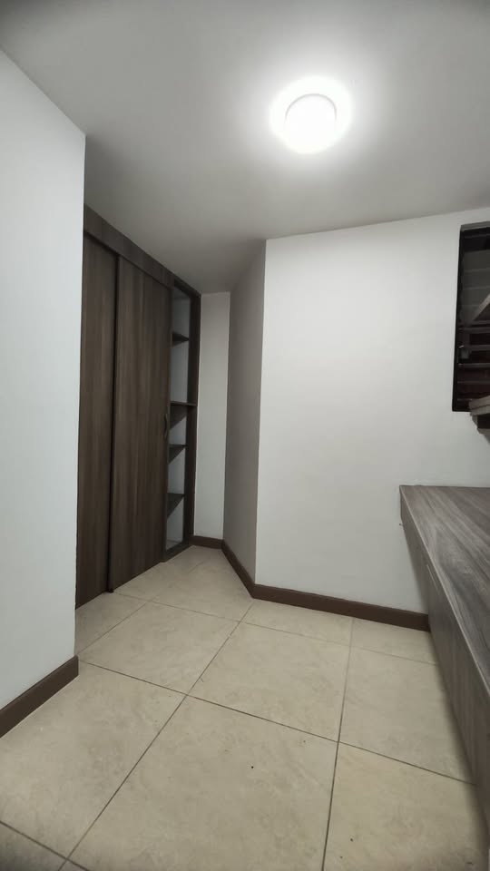 VENDO APARTAMENTO SIMON BOLIVAR