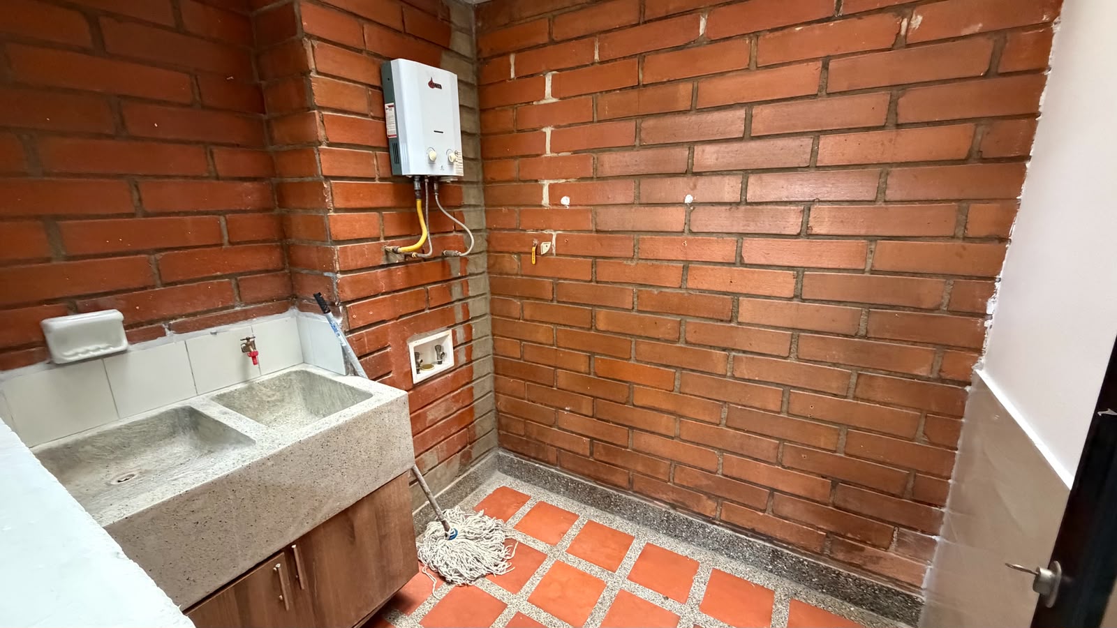 VENDO APARTAMENTO EN SIMON BOLIVAR