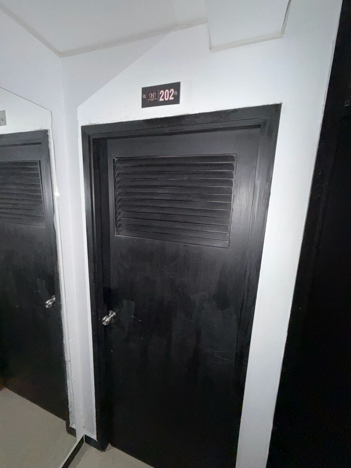 VENDO HOTEL EN LAURELES