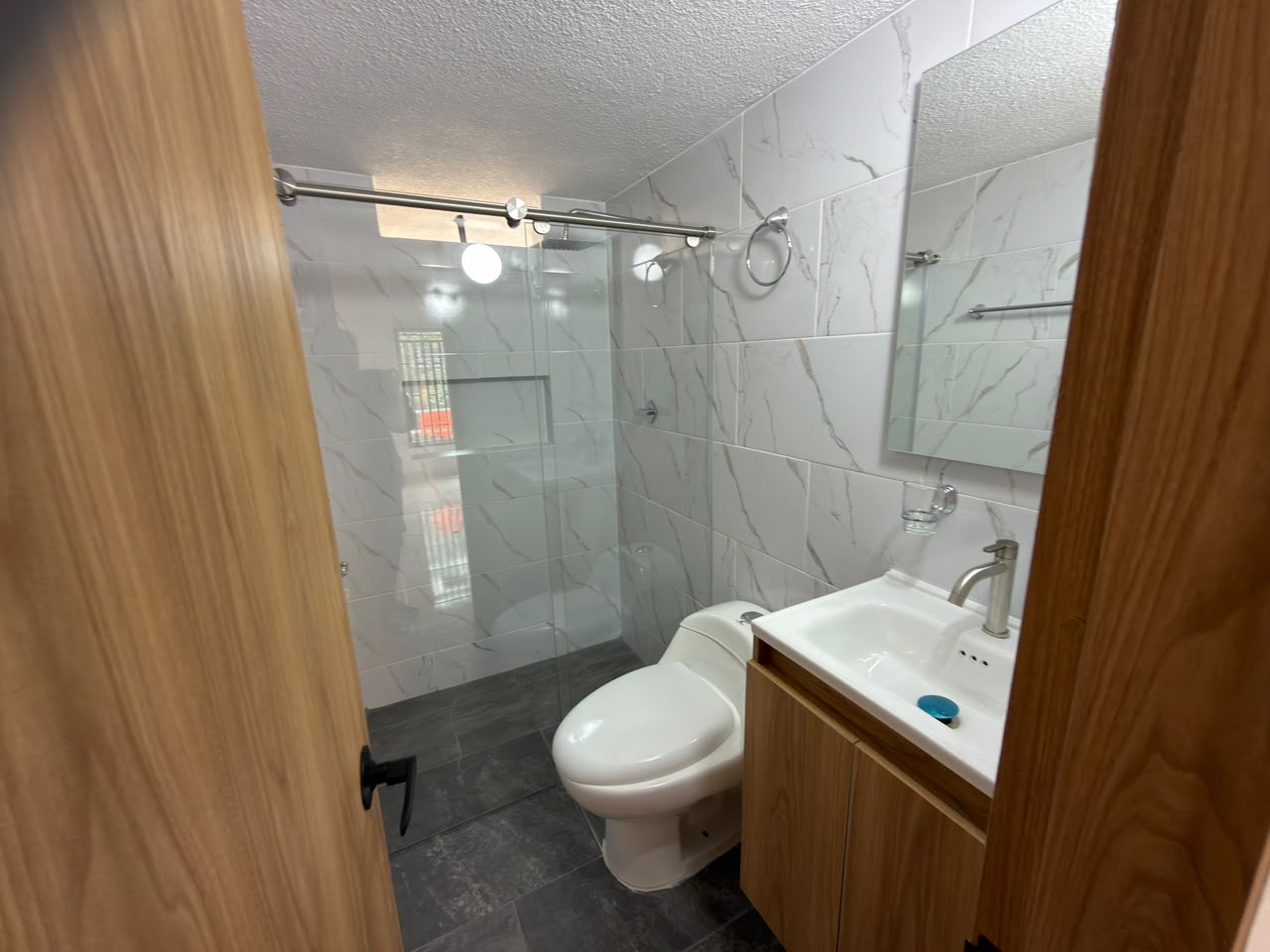 ARRIENDO APARTAMENTO EN BUENOS AIRES