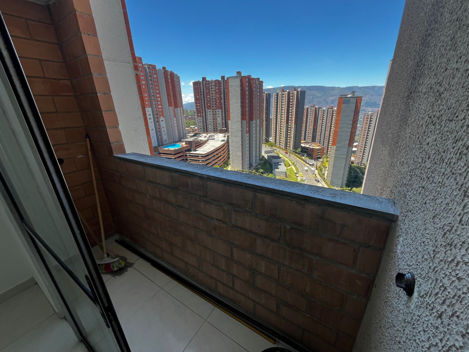 Arriendo Apartamento Robledo pajarito