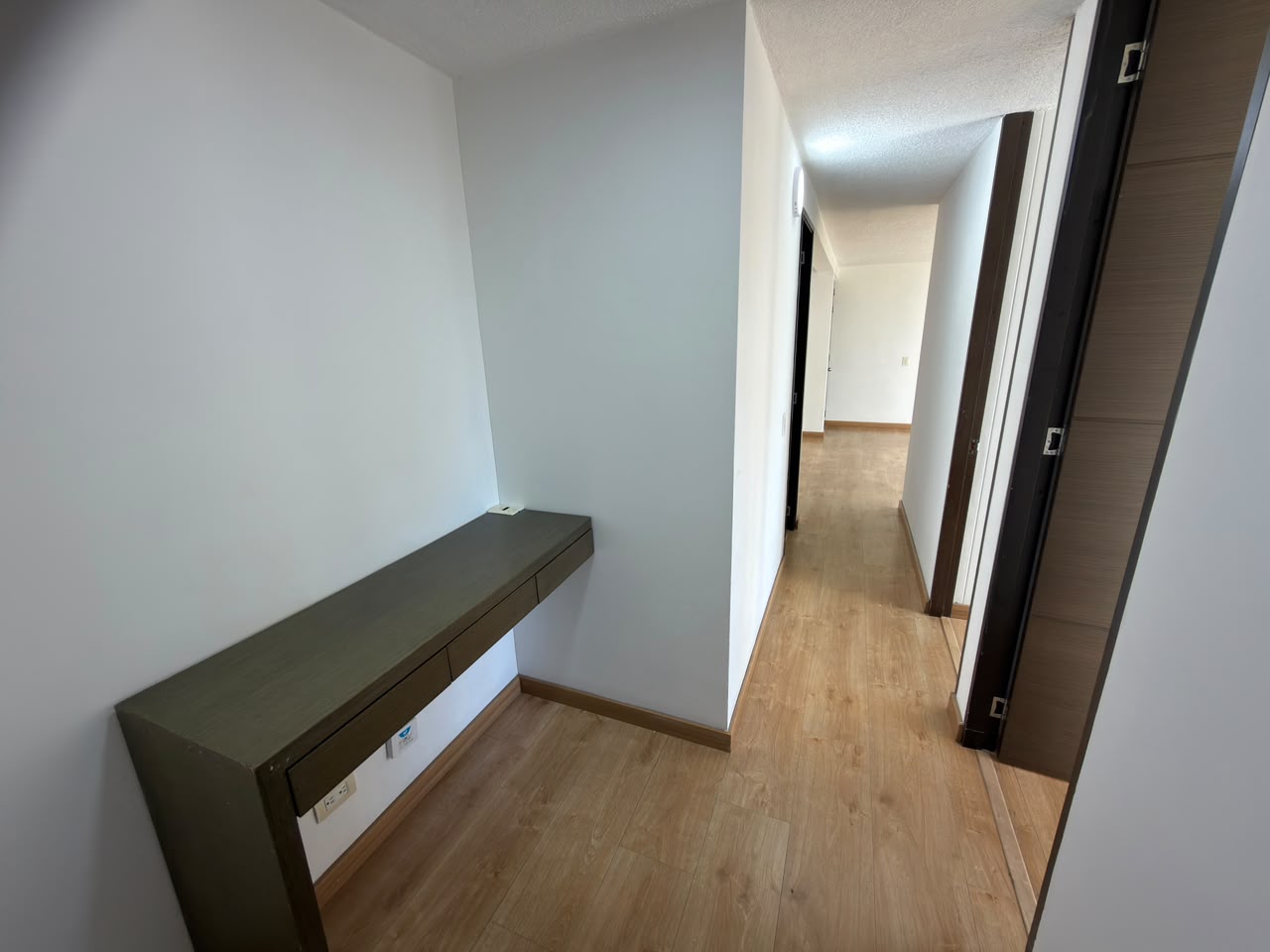 ARRIENDO APARTAMENTO EN LA LOMA DE LOS BERNAL