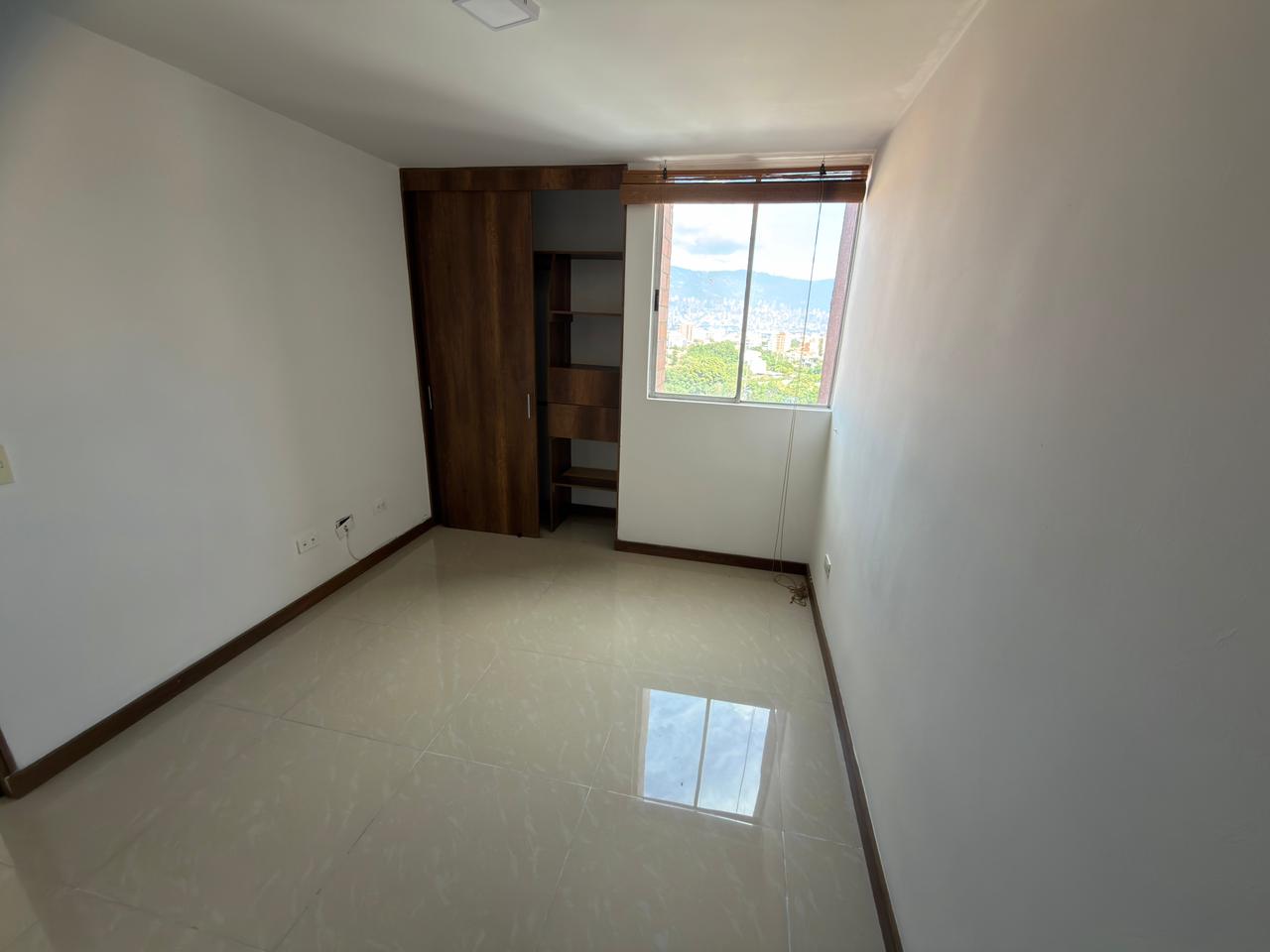 ARRIENDO APARTAMENTO EN SANTA MONICA