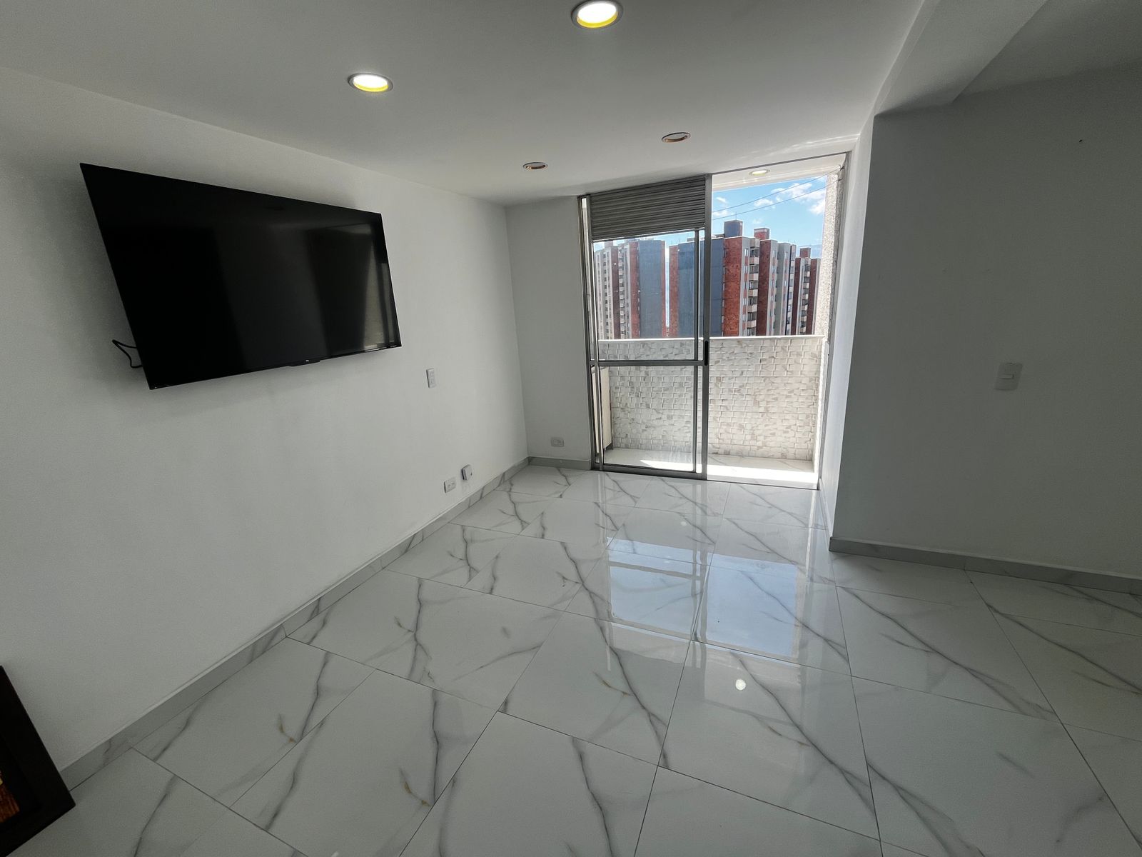 Arriendo apartamento Robledo Pajarito
