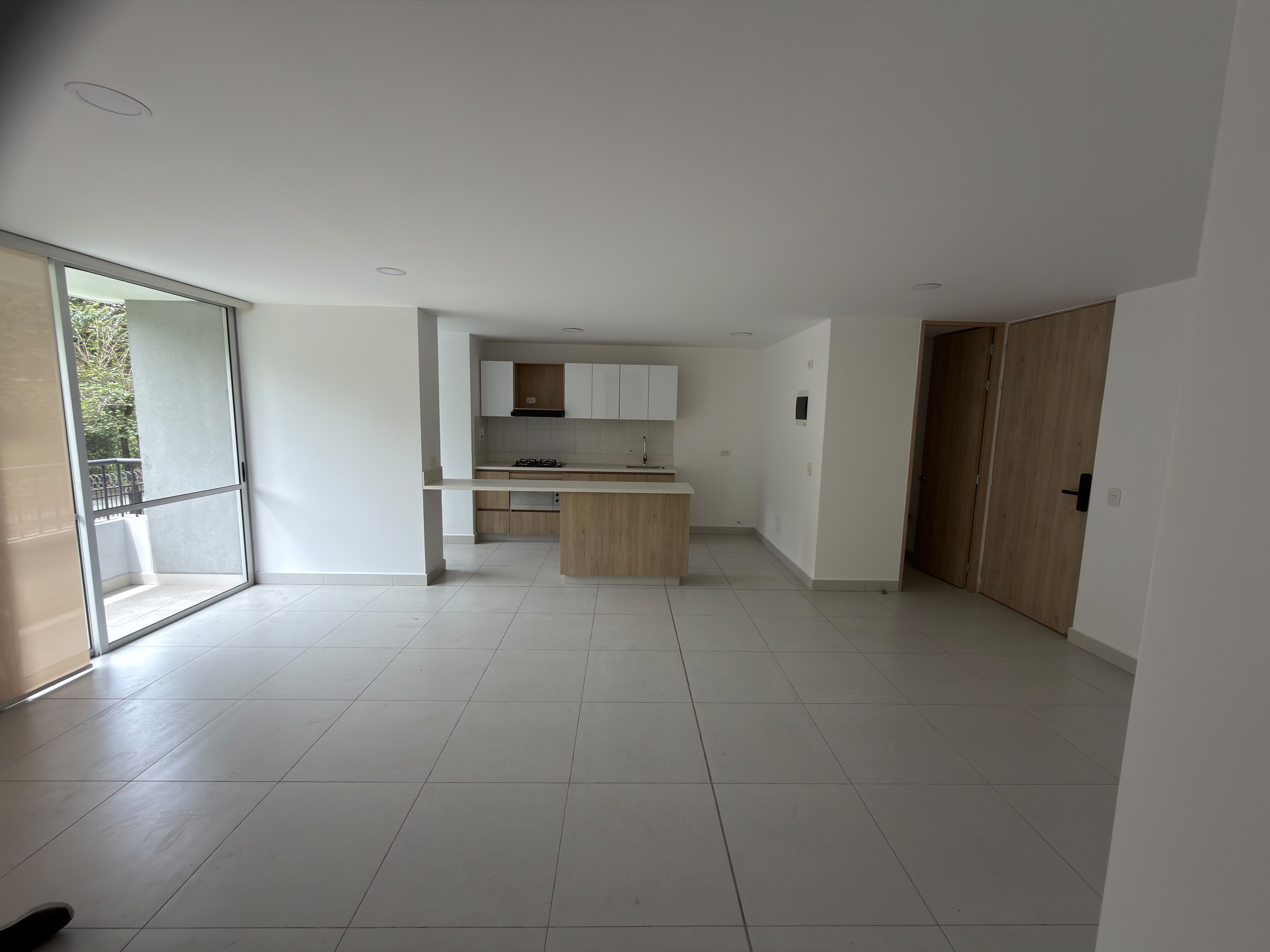 Arriendo Apartamento Los Colores