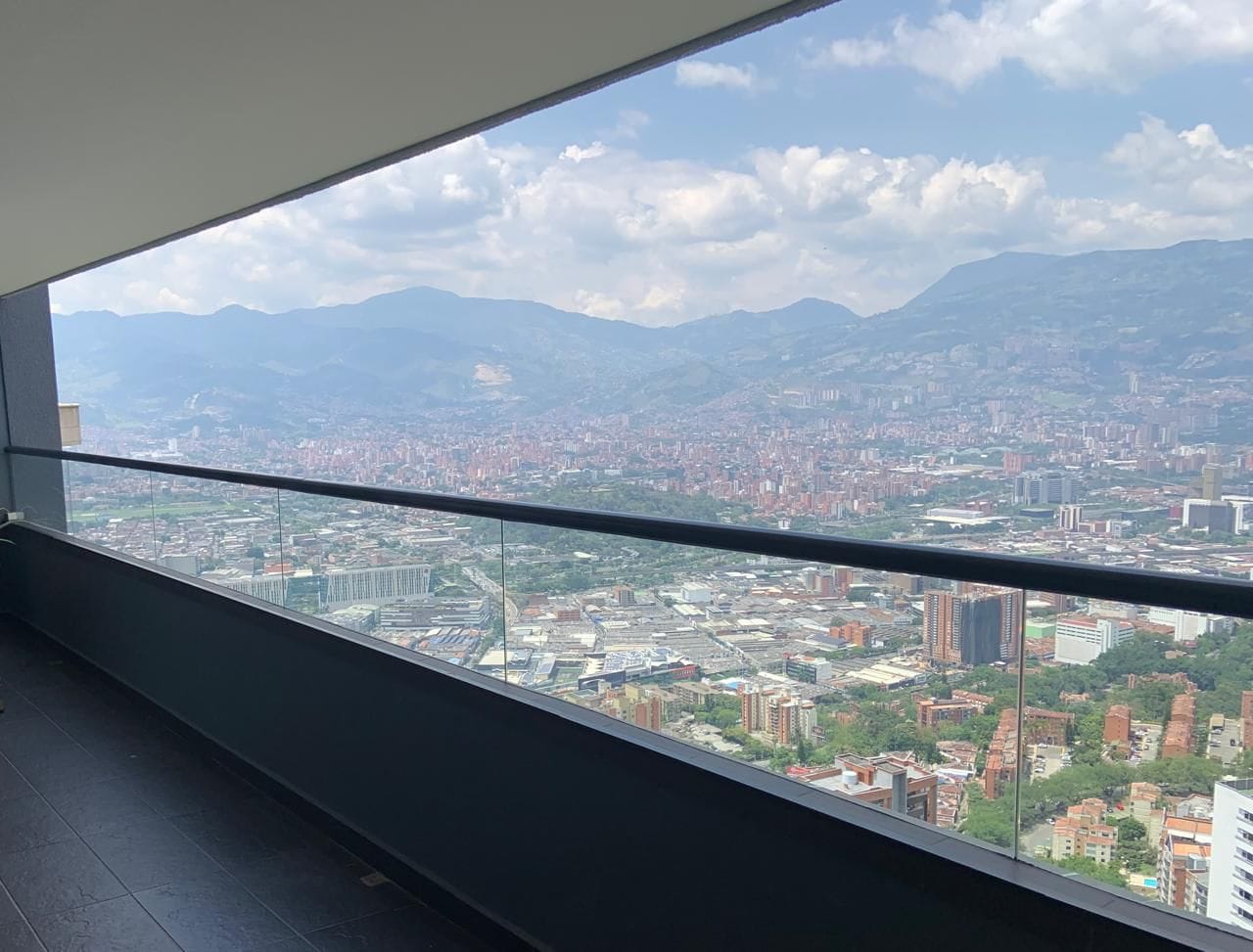 ARRIENDO APARTAMENTO EN TIERRA GRATA BUENOS AIRES