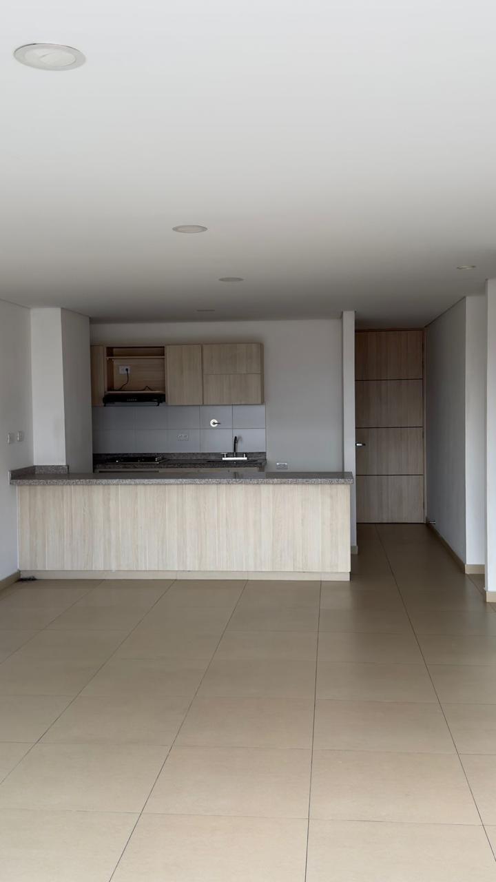 VENDO APARTAMENTO EN ANDALUCIA BELLO