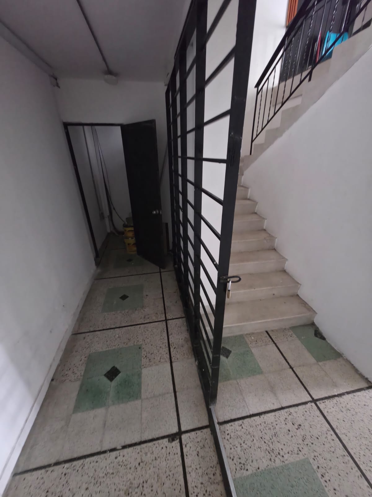 ARRIENDO CASA COMERCIAL EN CALASANZ