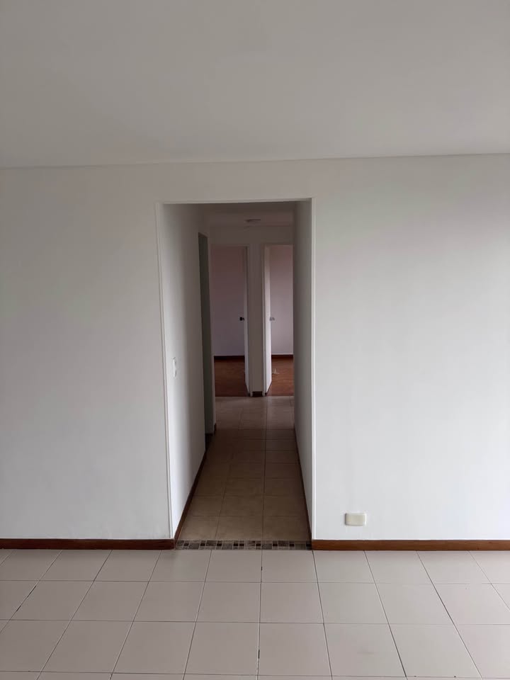 ARRIENDO APARTAMENTO EN LA CASTELLANA