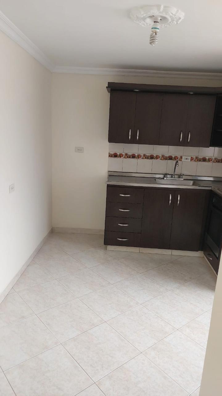 ARRIENDO APARTAMENTO EN SANTA MONICA