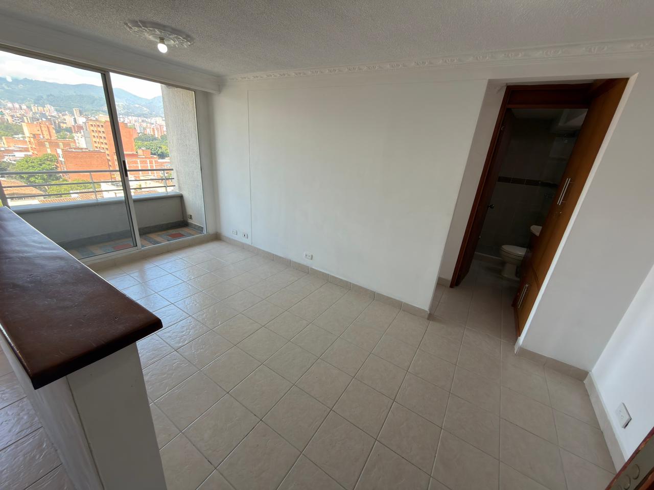 ARRIENDO APARTAESTUDIO EN EL ESTADIO