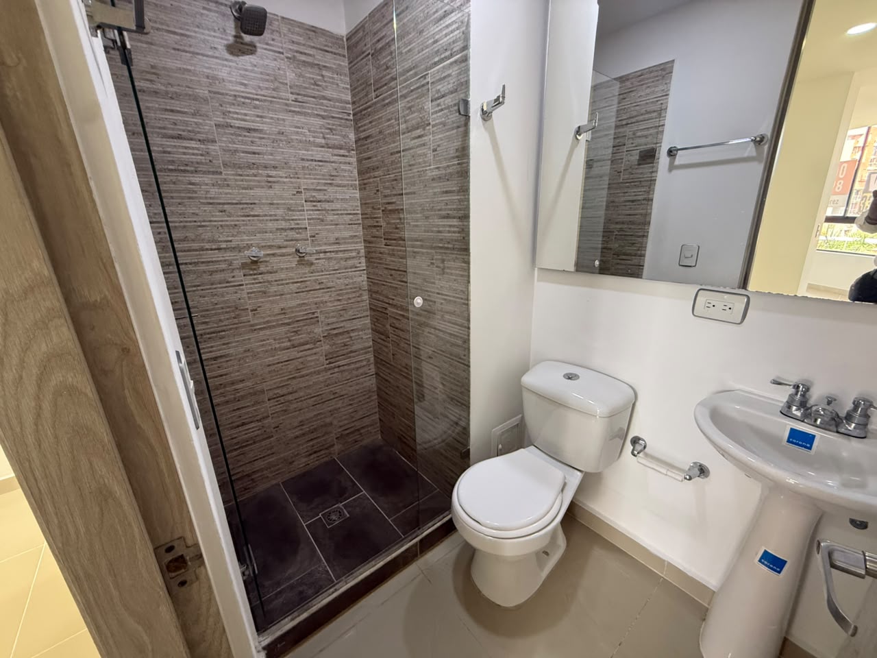 Arriendo Apartamento Laureles