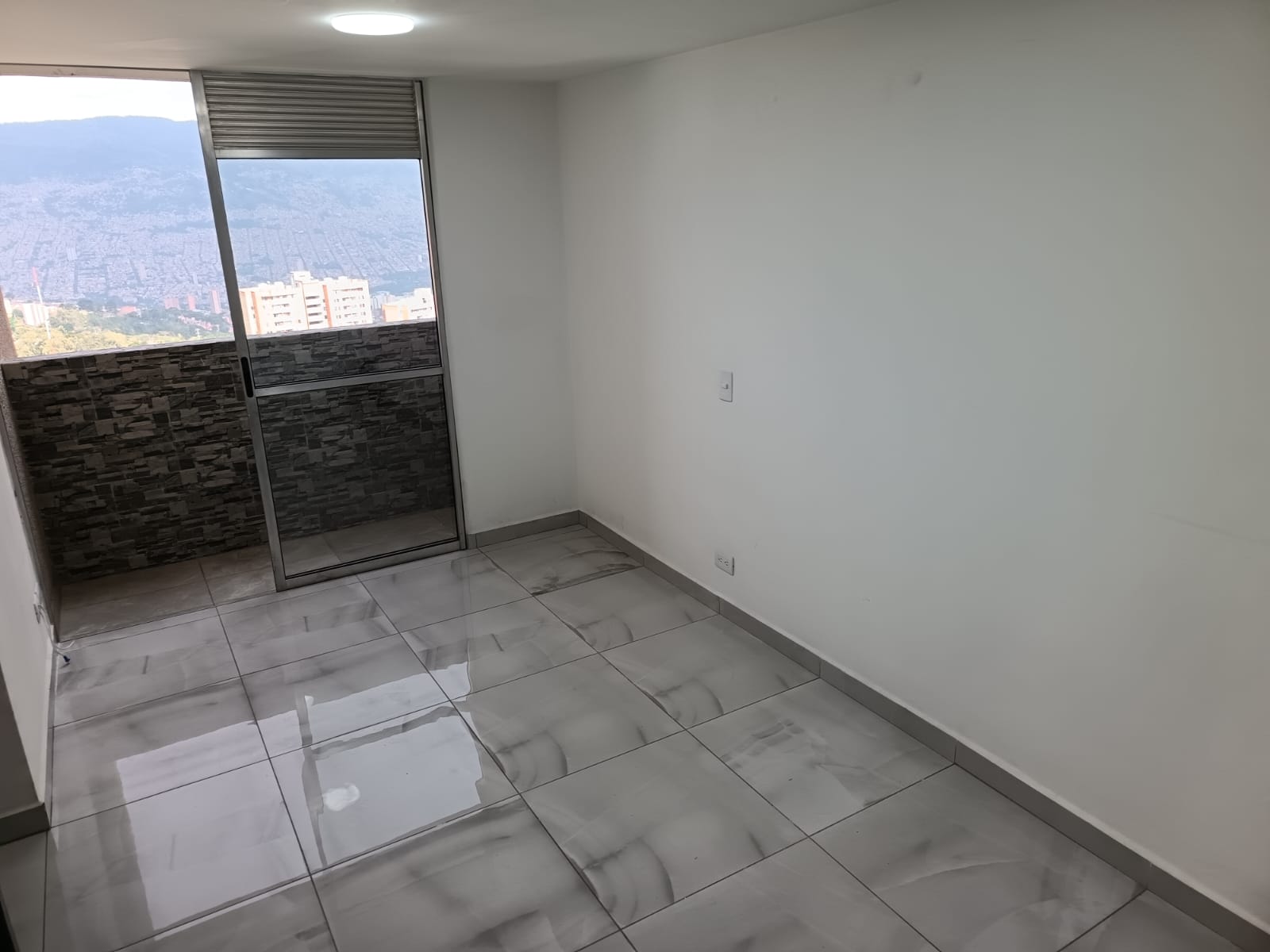 Arriendo Apartamento Robledo Pajarito