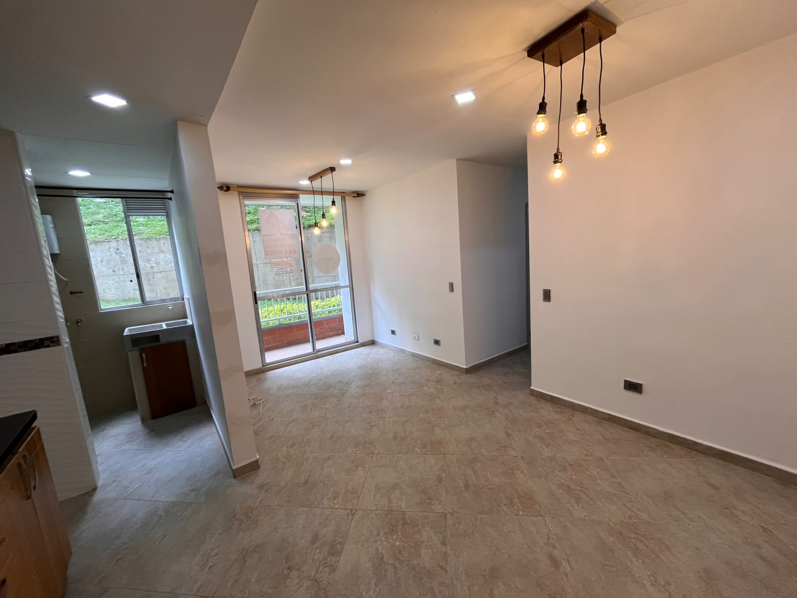 Arriendo Apartamento en Sabaneta Loma de San Jose