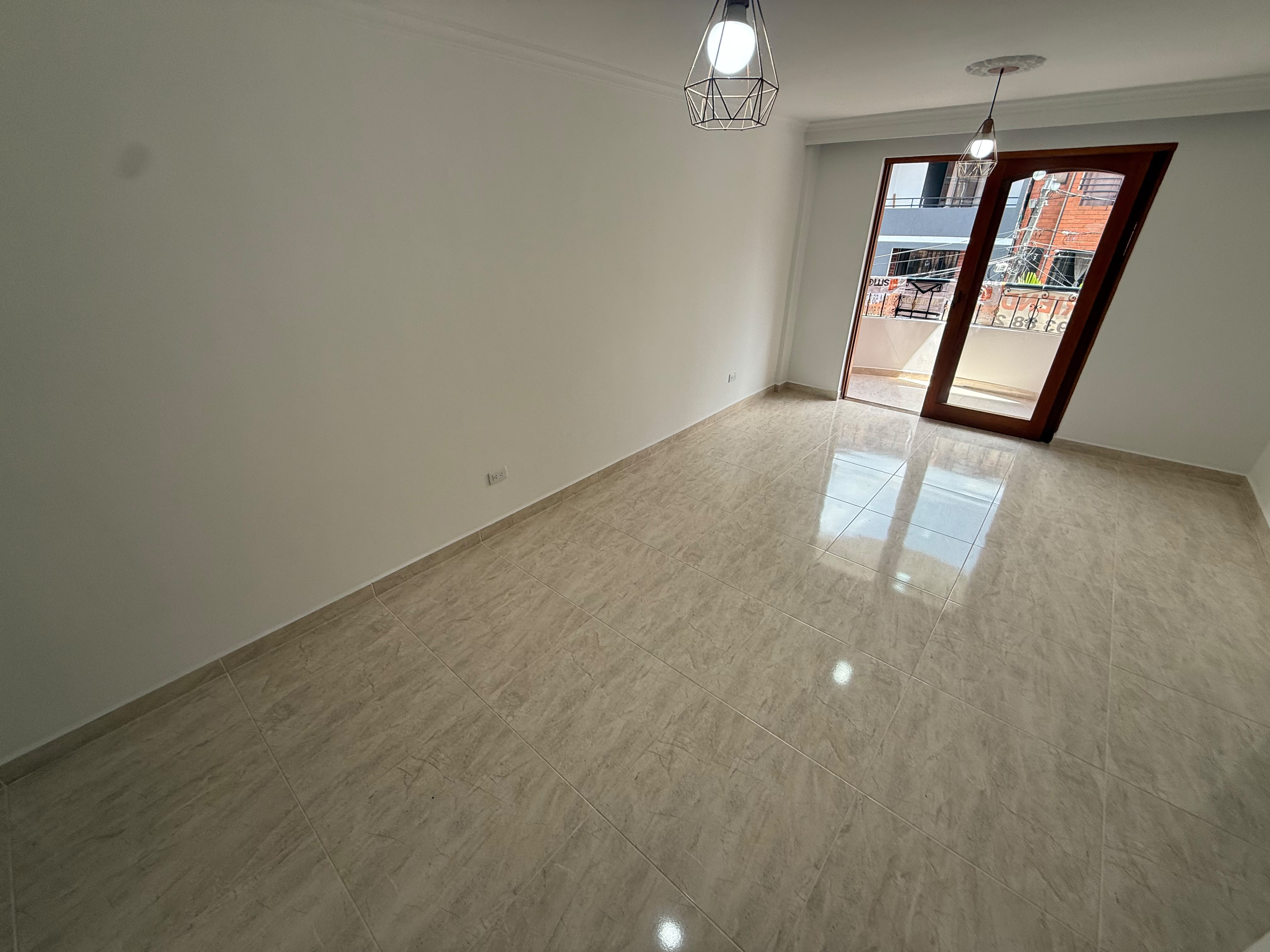 Arriendo Apartamento La Floresta