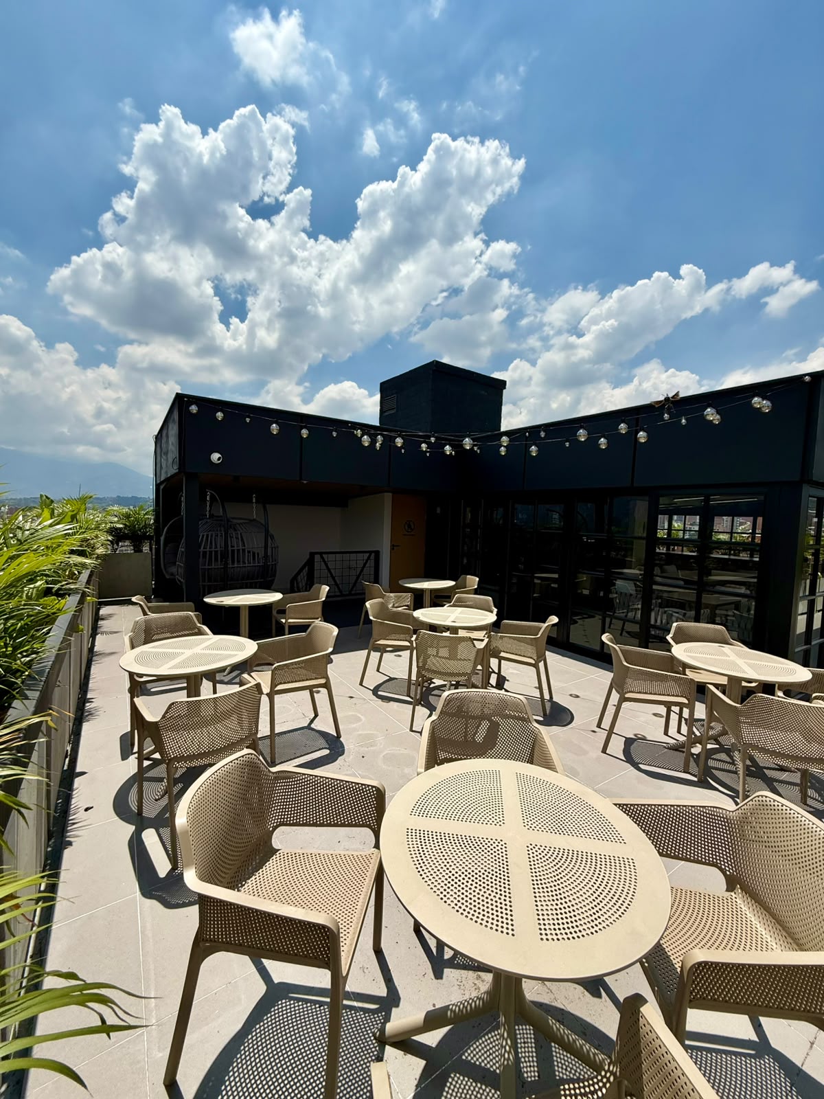ARRIENDO SUITES AMOBLADAS EN BELEN ROSALES