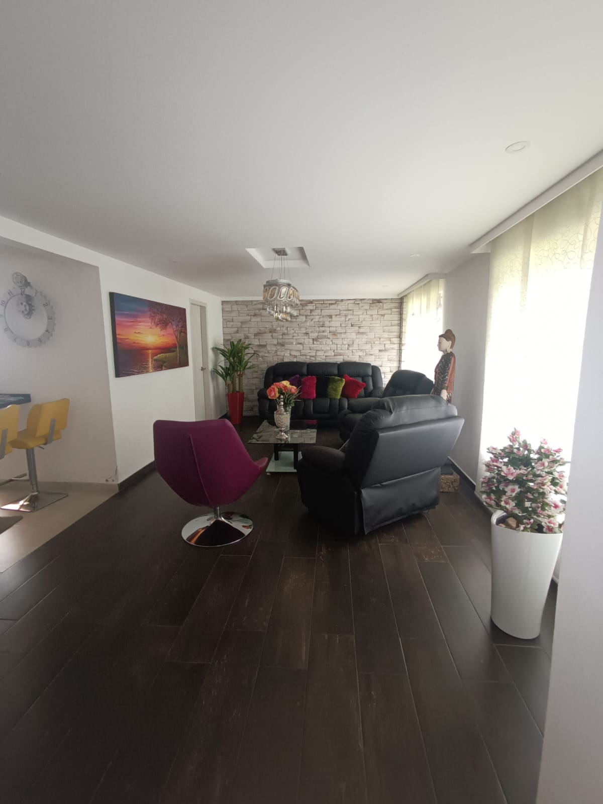 se vende casa laureles