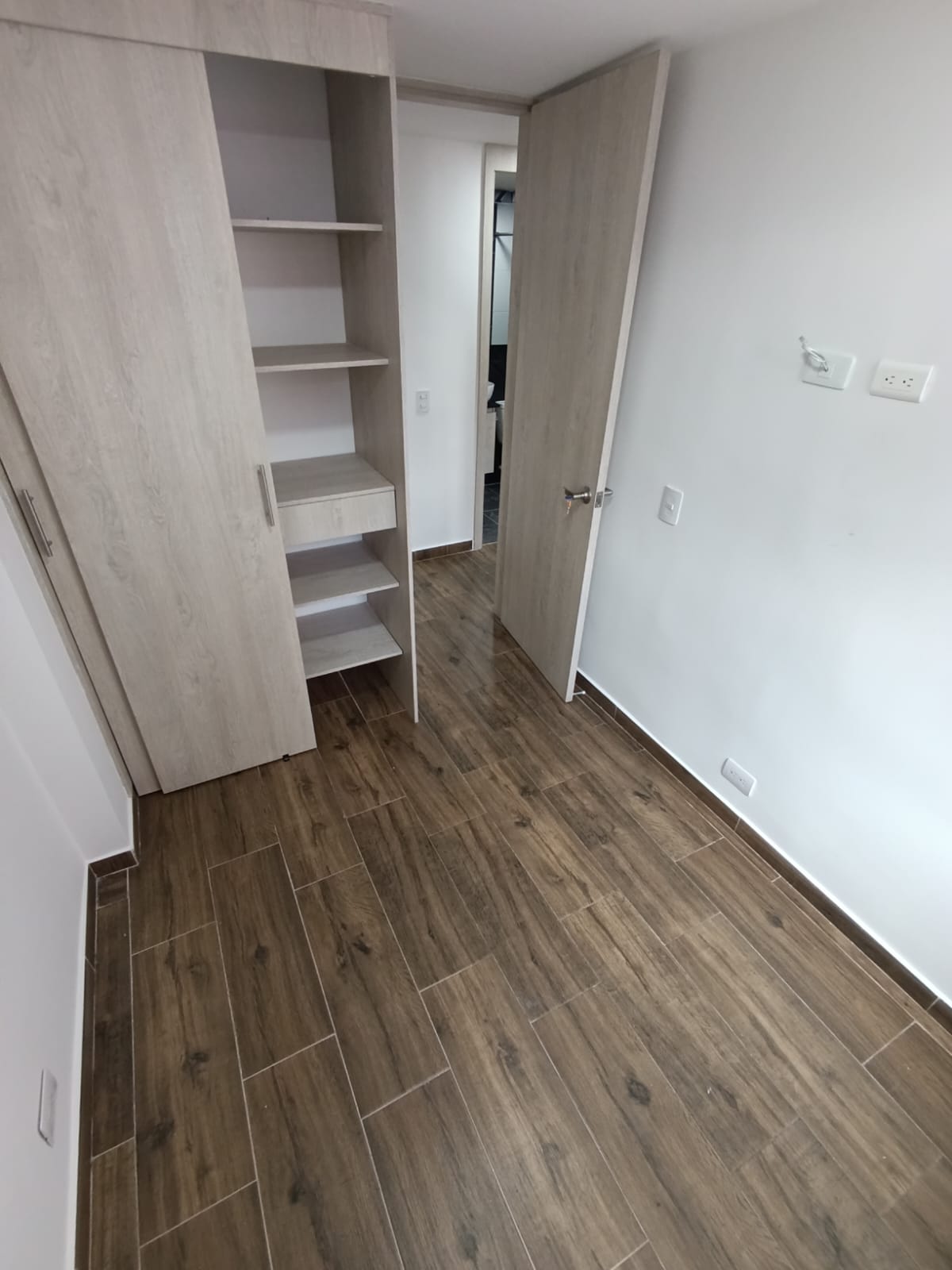 Arriendo Apartamento Robledo Pajarito