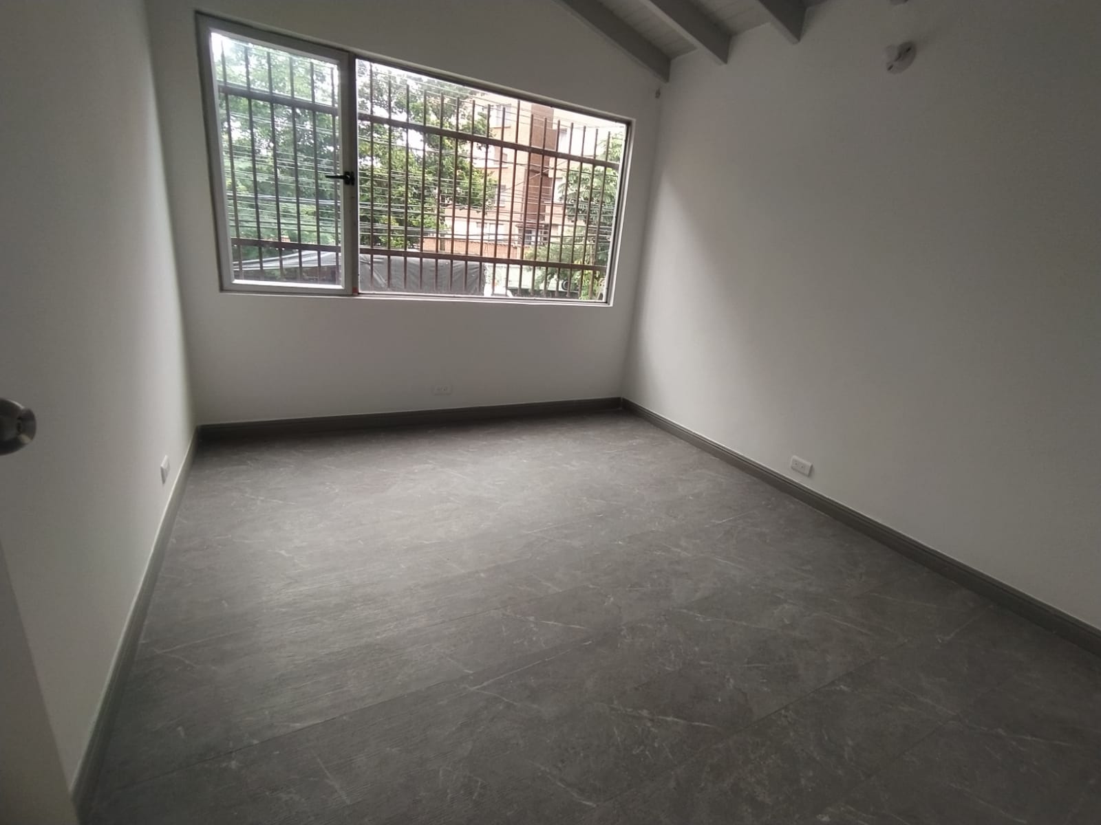 Arriendo Casa En Conquistadores