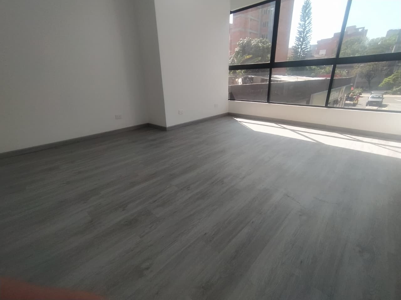 Arriendo Oficina En El Estadio