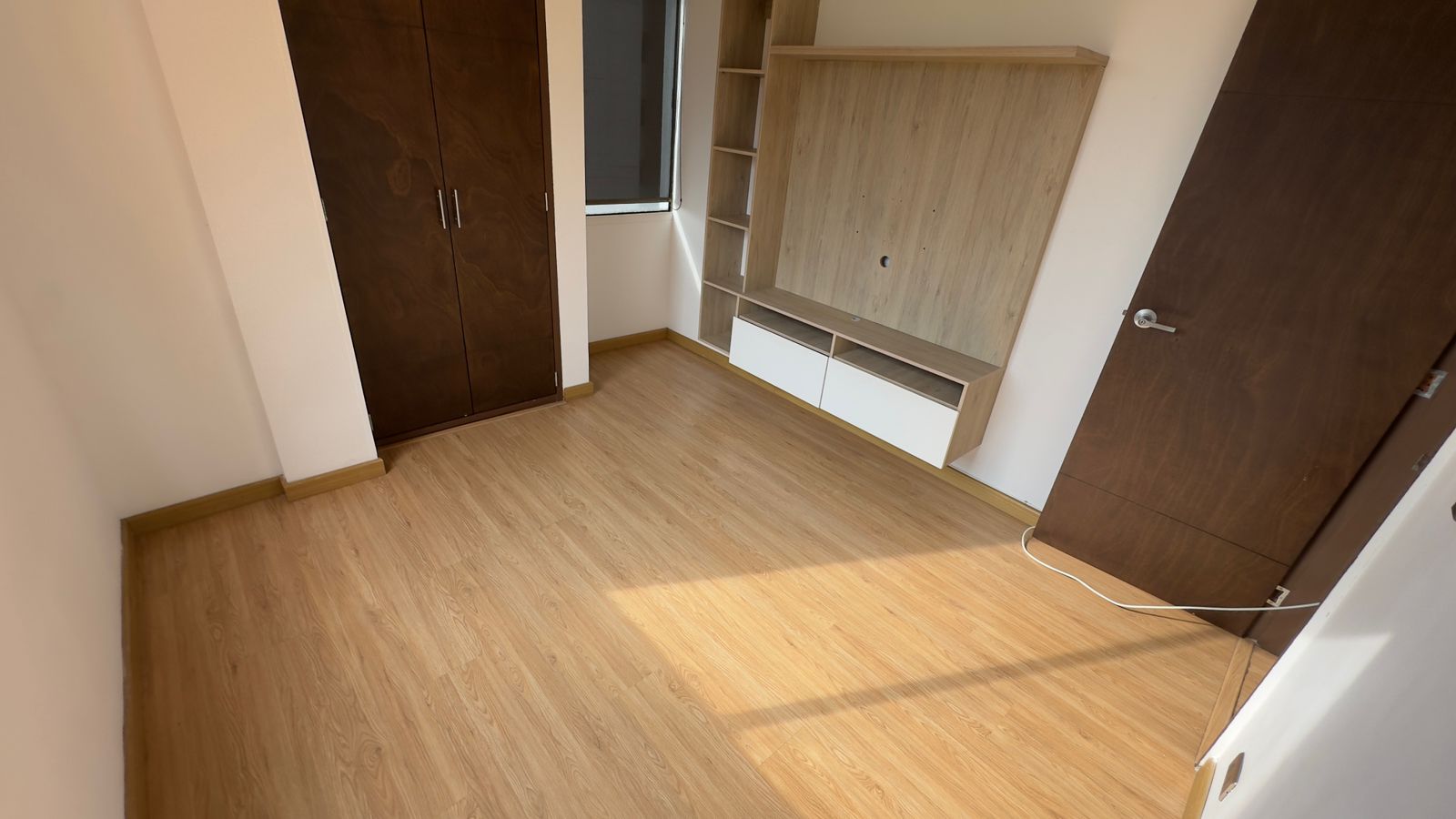 ARRIENDO APARTAMENTO EN EL POBLADO LA FRONTERA