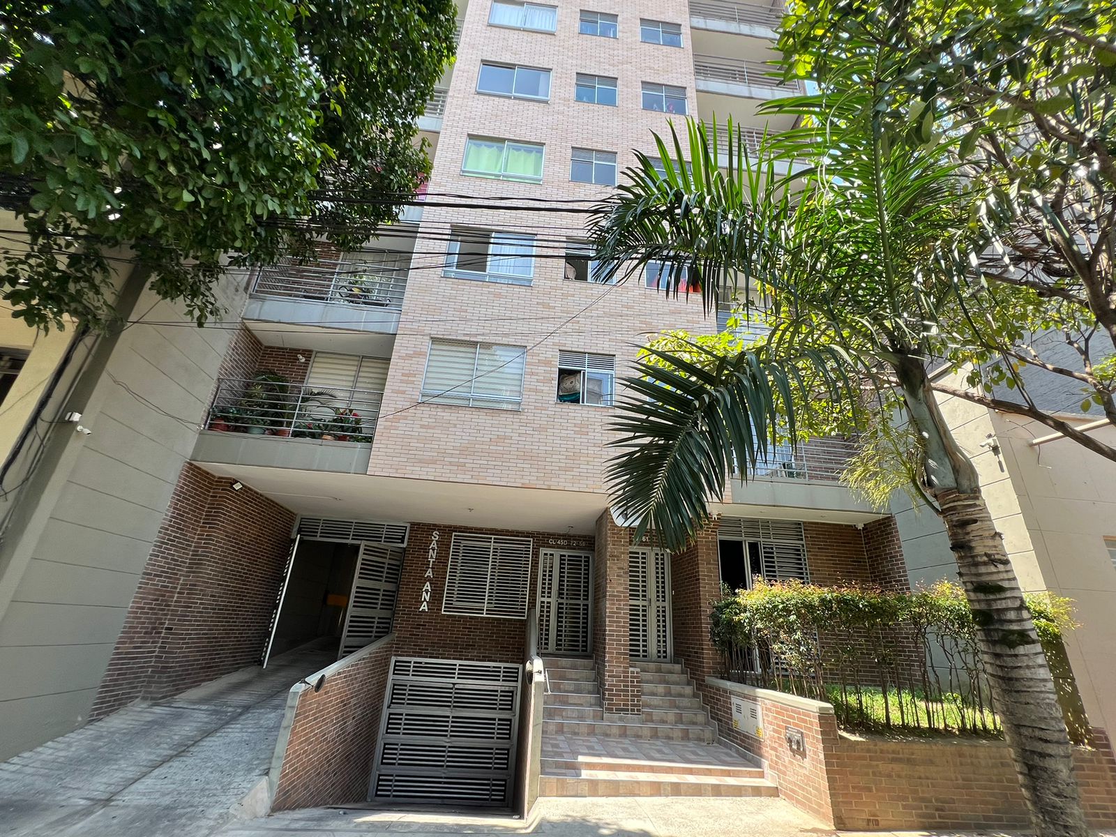 ARRIENDO APARTAMENTO DE UNA  ALCOBA EN EL VELODROMO