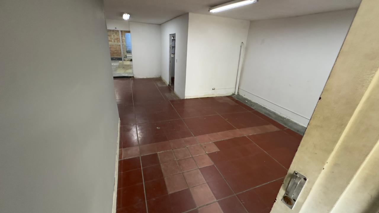 ARRIENDO CASA EN CALASANZ PARA BODEGA