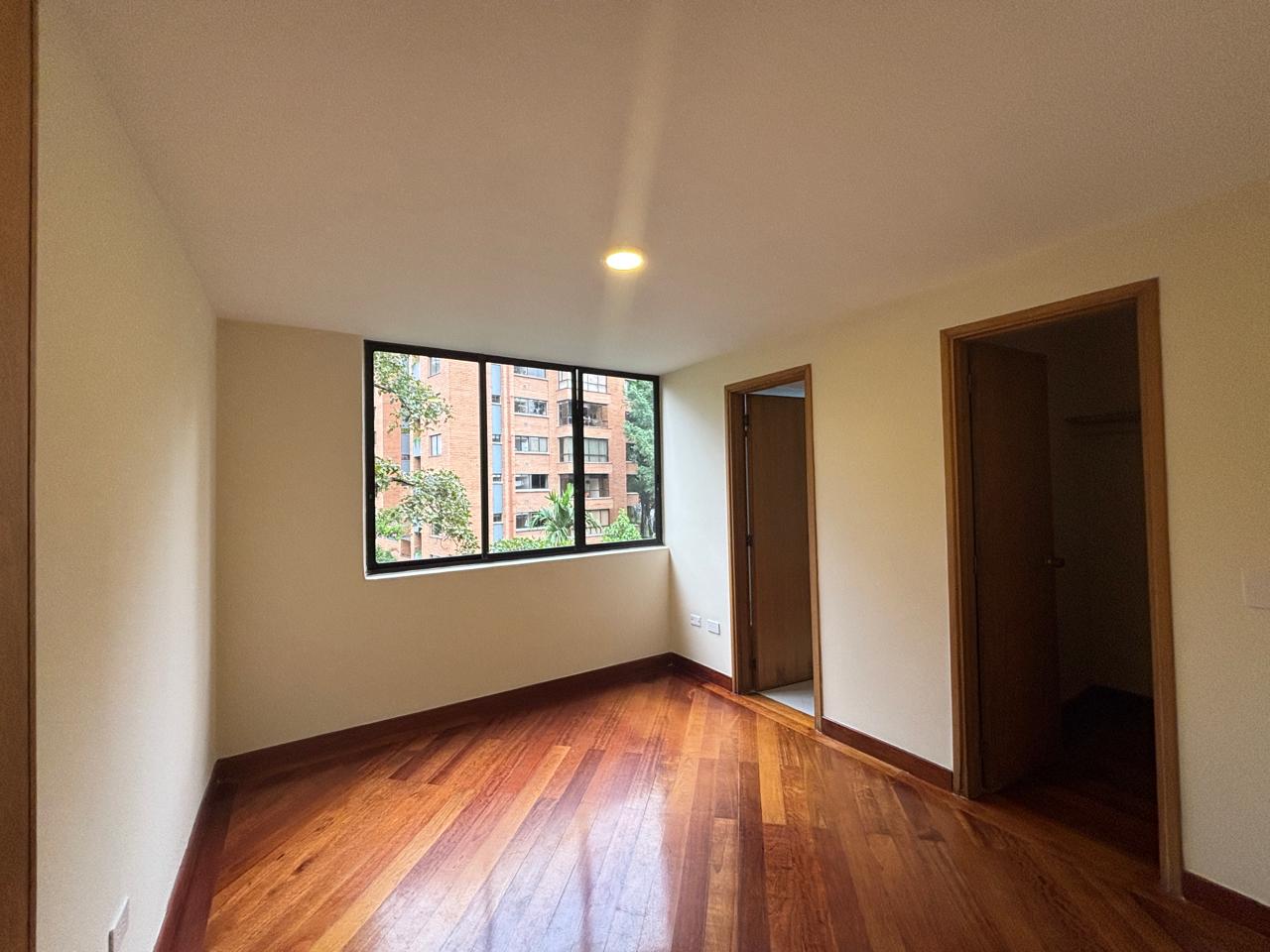 ARRIENDO APARTAMENTO EN EL POBLADO