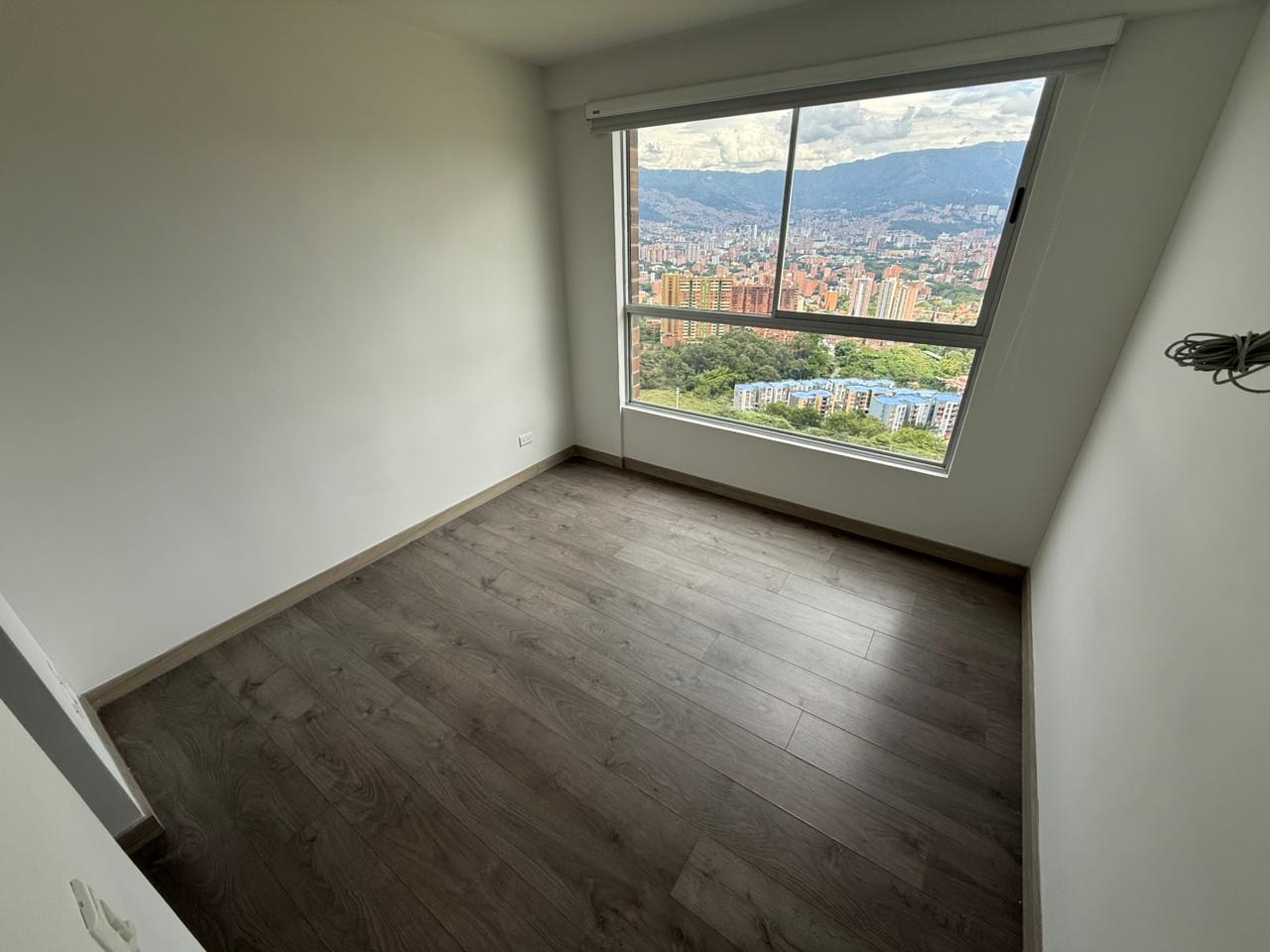 ARRIENDO APARTAMENTO EN CALASANZ PARTE ALTA