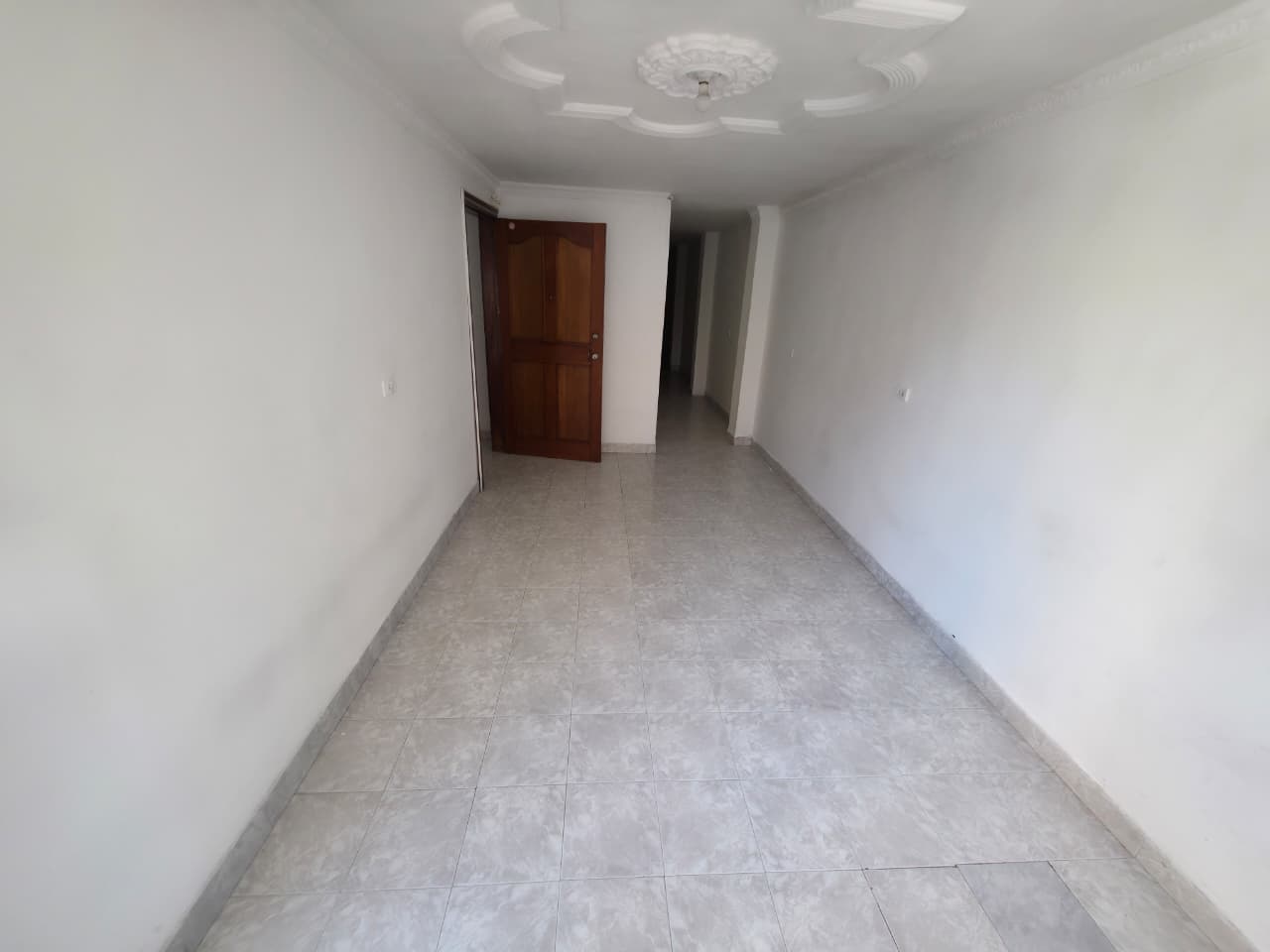 ARRIENDO APARTAMENTO EN LA AMERICA