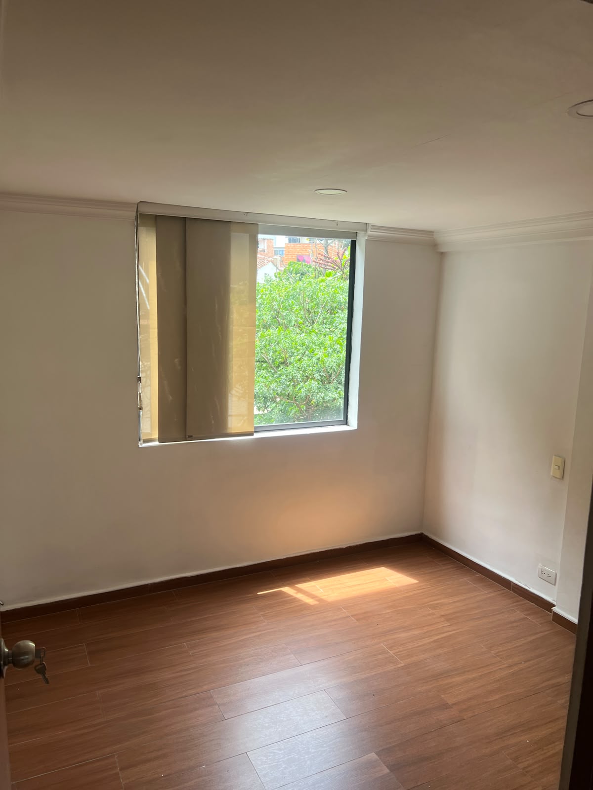 ARRIENDO APARTAMENTO EN CORDOBA