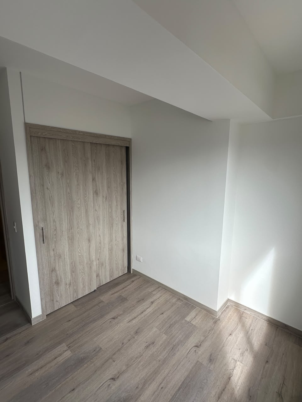ARRIENDO APARTAMENTO EN CUIDAD DEL RIO