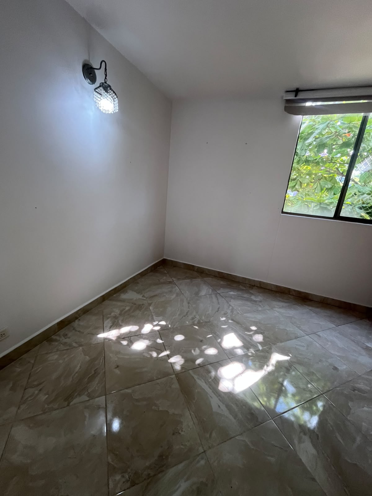 ARRIENDO APARTAMENTO EN LA MOTA