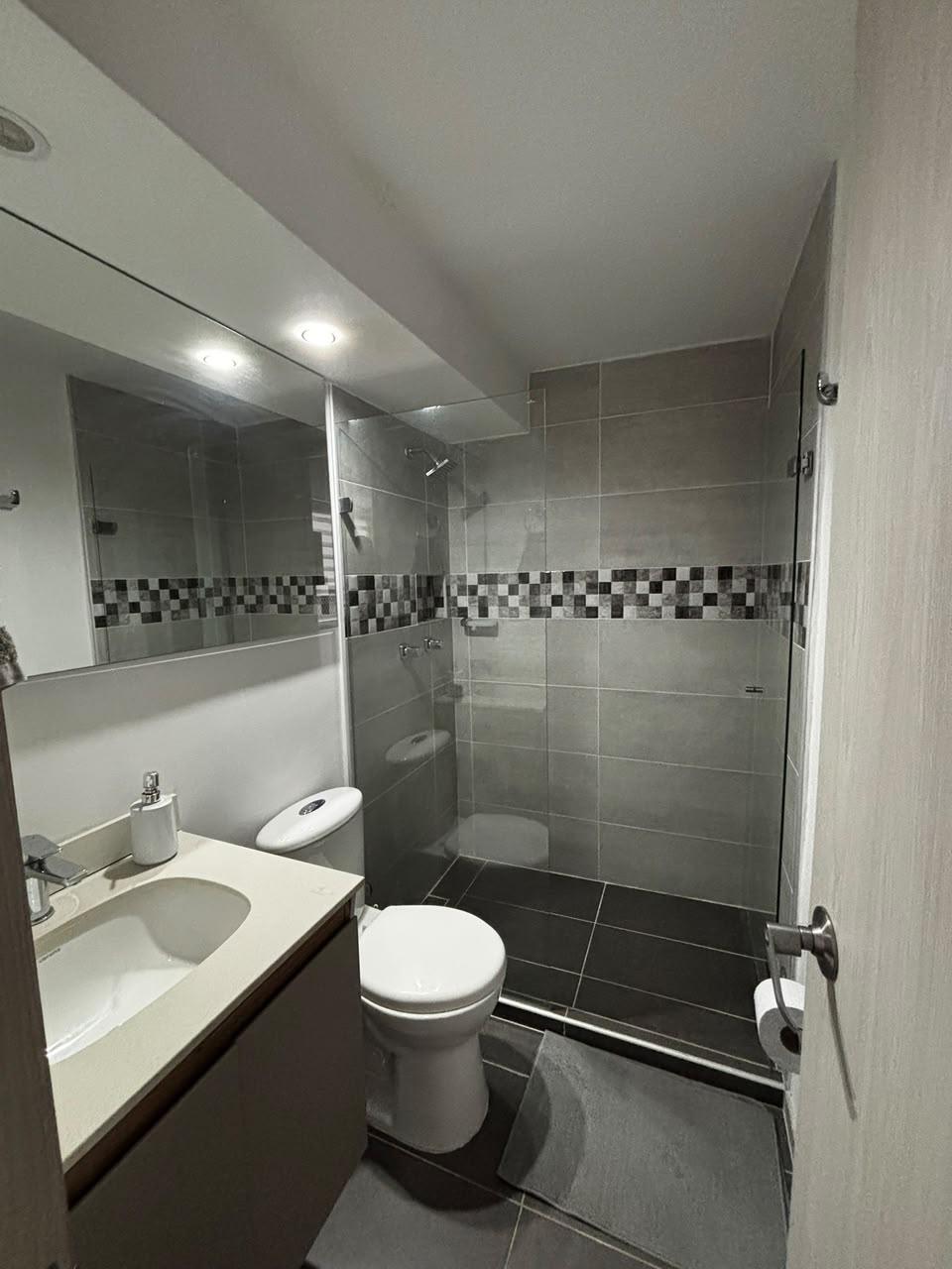 VENDO APARTAMENTO EN CIUDADELA DEL VALLE