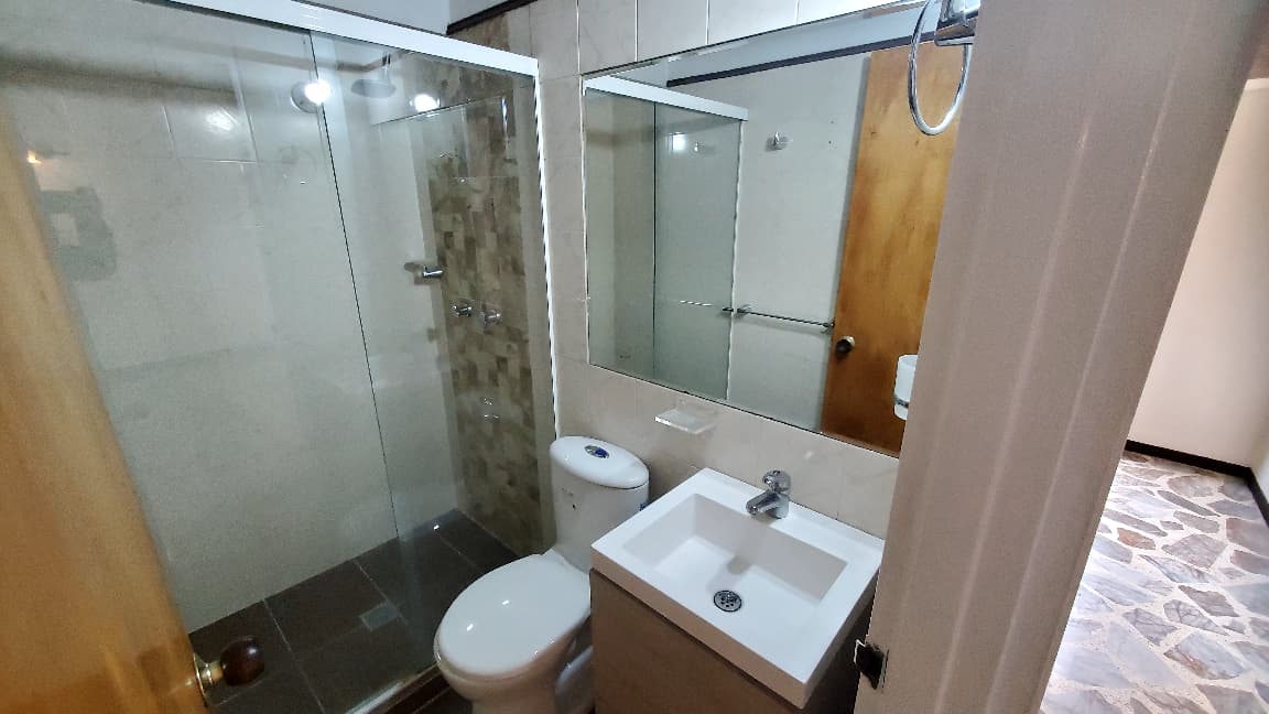Arriendo casa en barrio Cristóbal