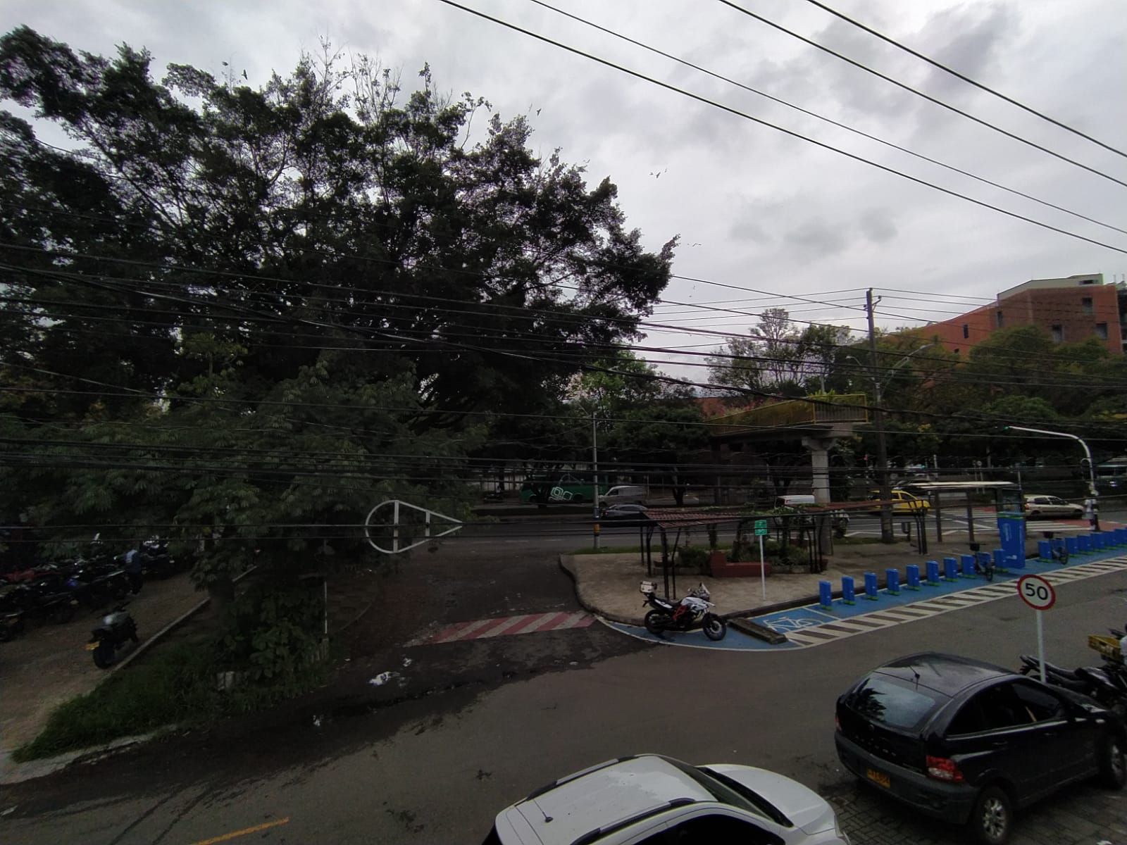 Arriendo Casa En Patio Bonito