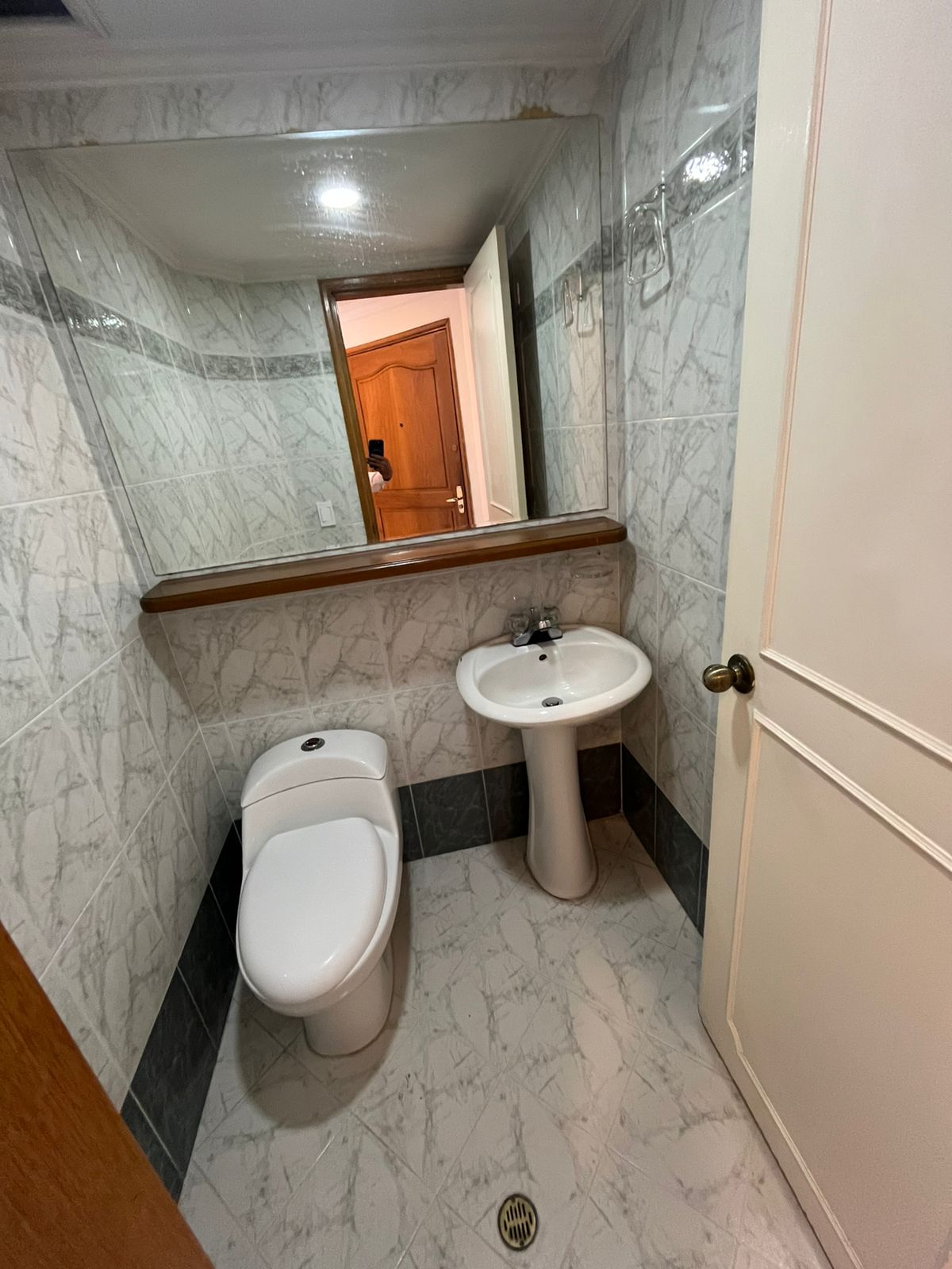 Arriendo Apartamento Sector Laureles las Acacias