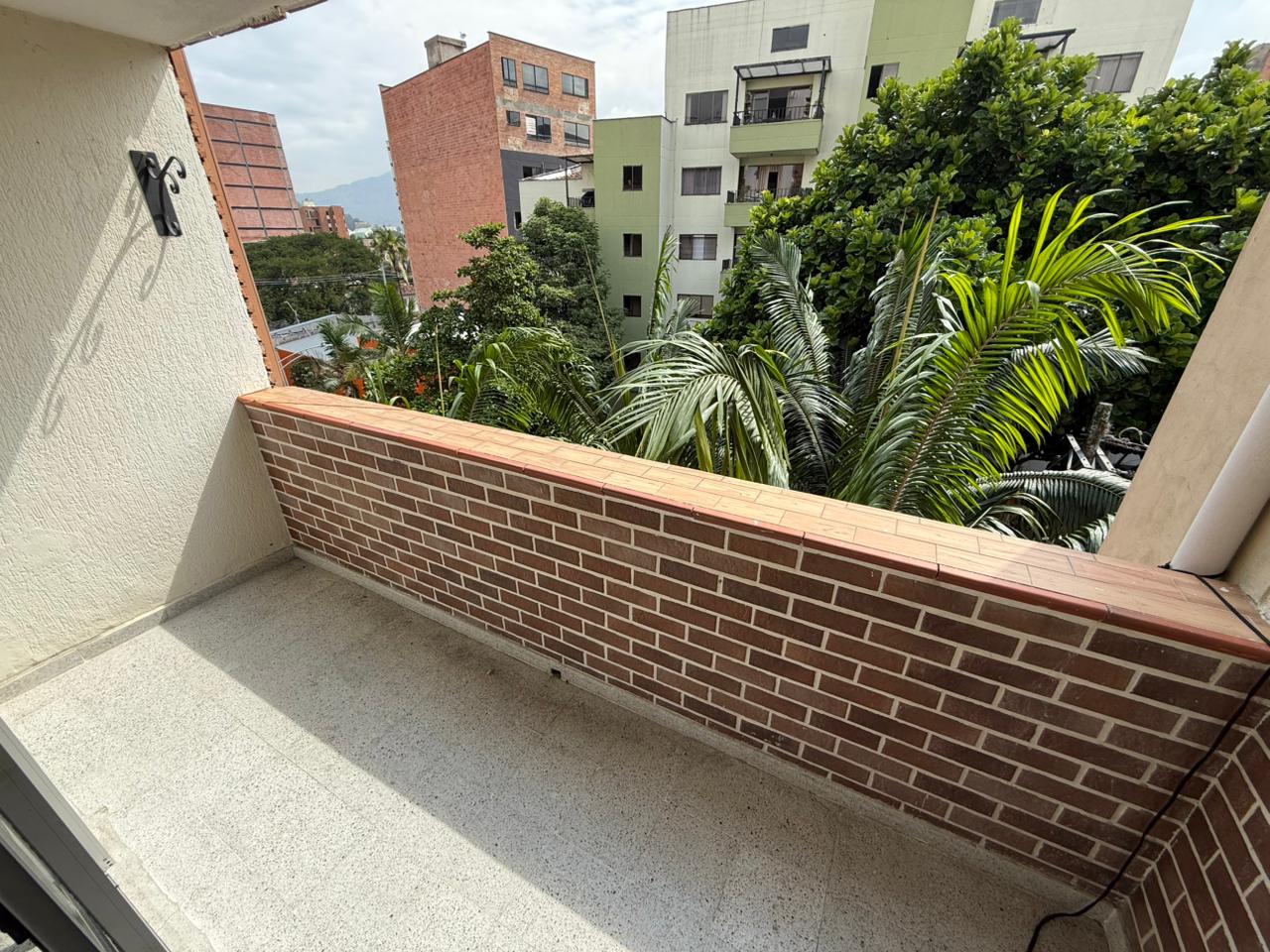 ARRIENDO APARTAMENTO EN EL VELODROMO