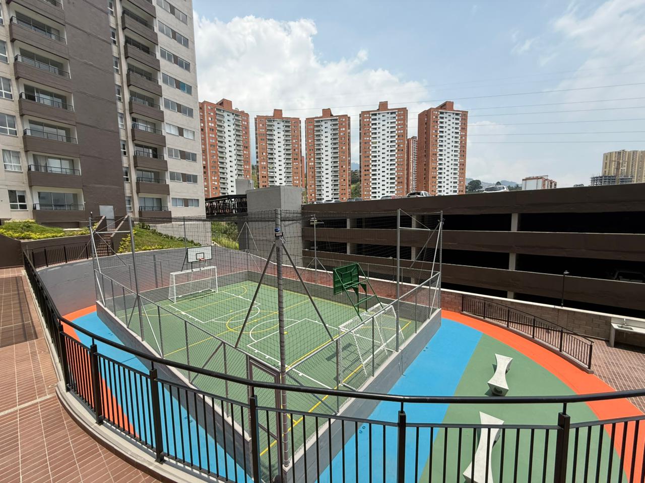 ARRIENDO APARTAMENTO EN CALASANZ PARTE ALTA