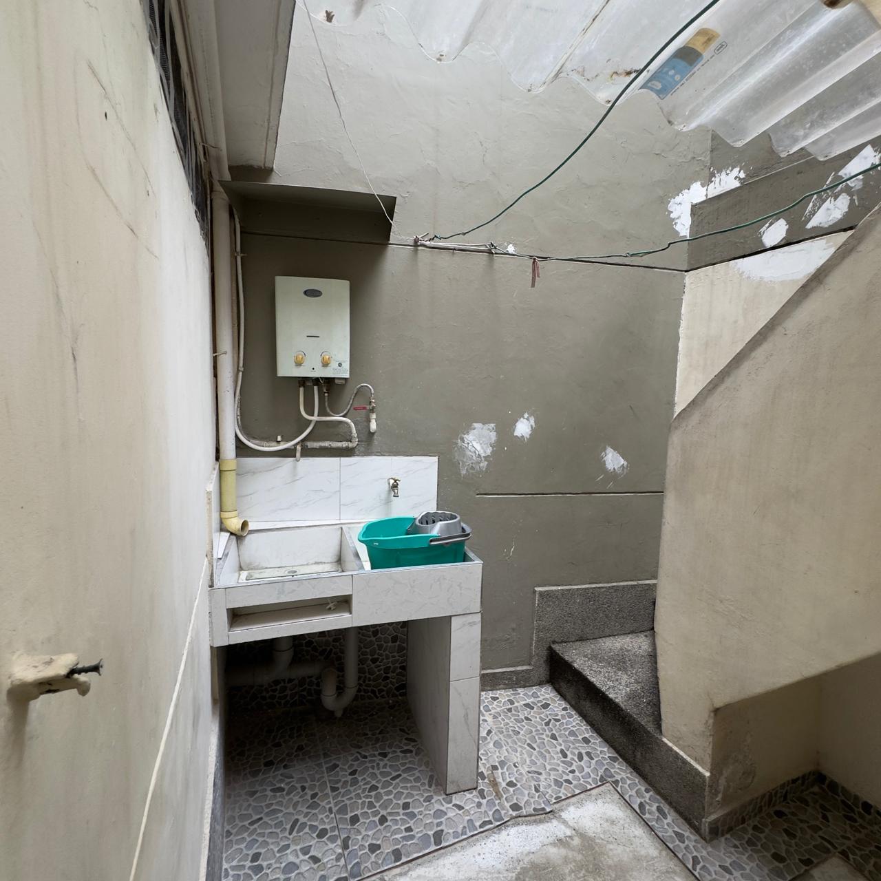 ARRIENDO CASA EN SANTA LUCIA